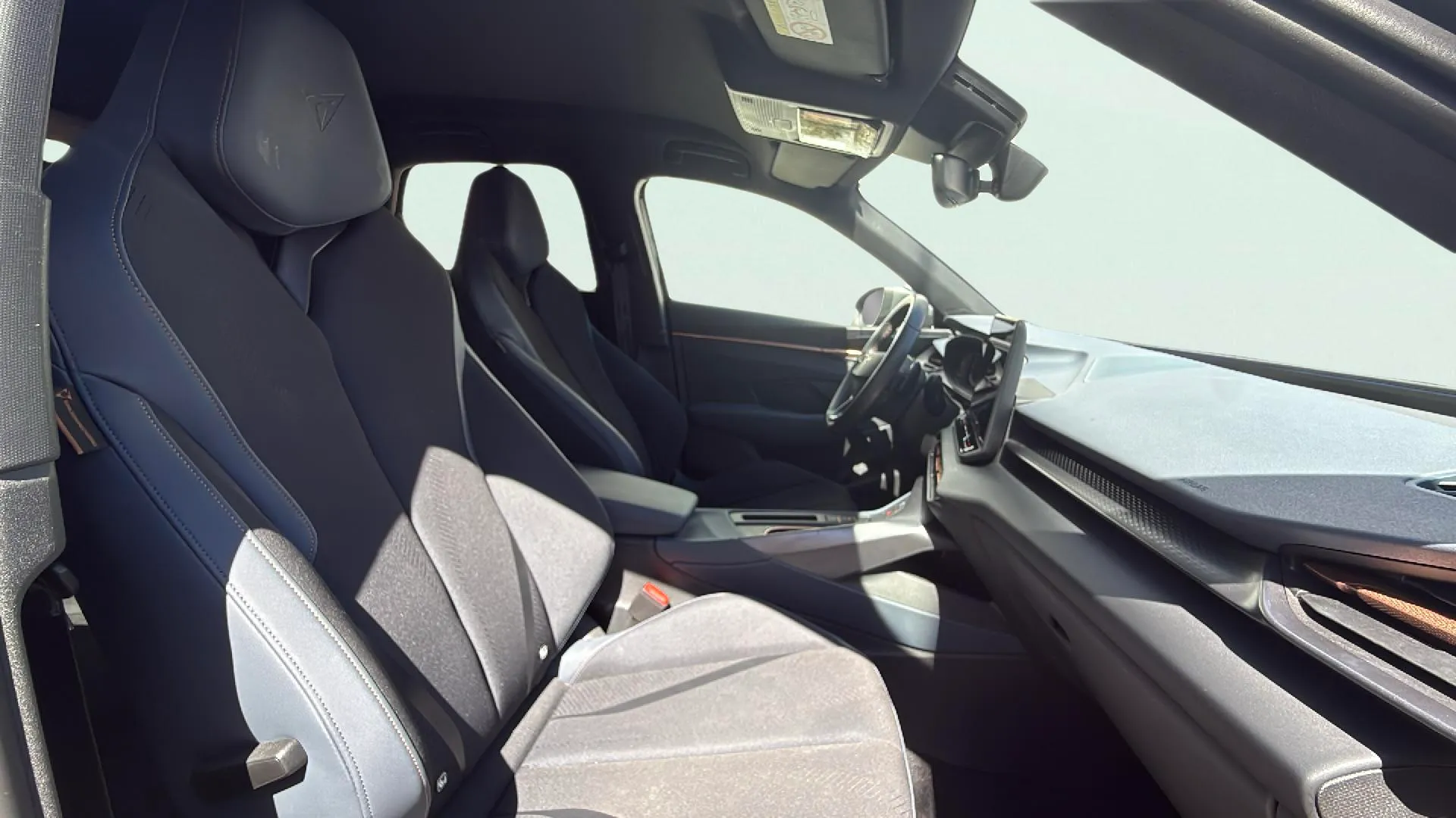 Cupra Terramar 1.5 eTSI DSG - foto 19