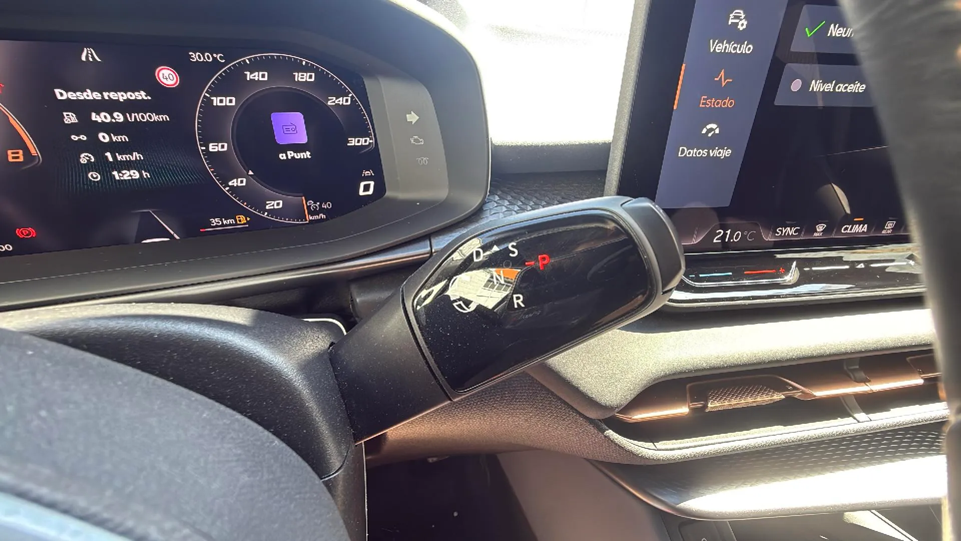 Cupra Terramar 1.5 eTSI DSG - foto 15