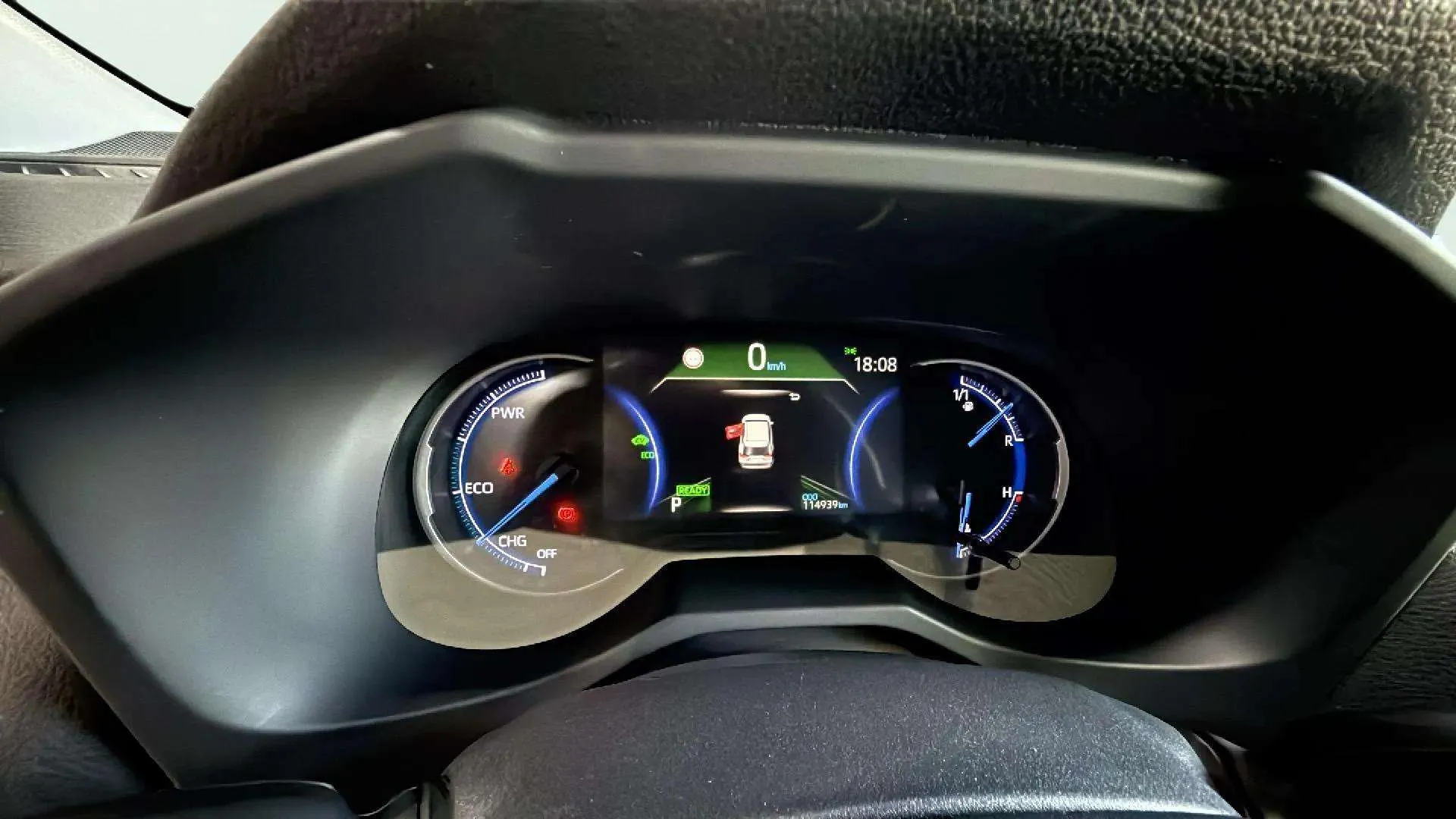 Toyota RAV4 2.5l 220H Advance 4WD - foto 9