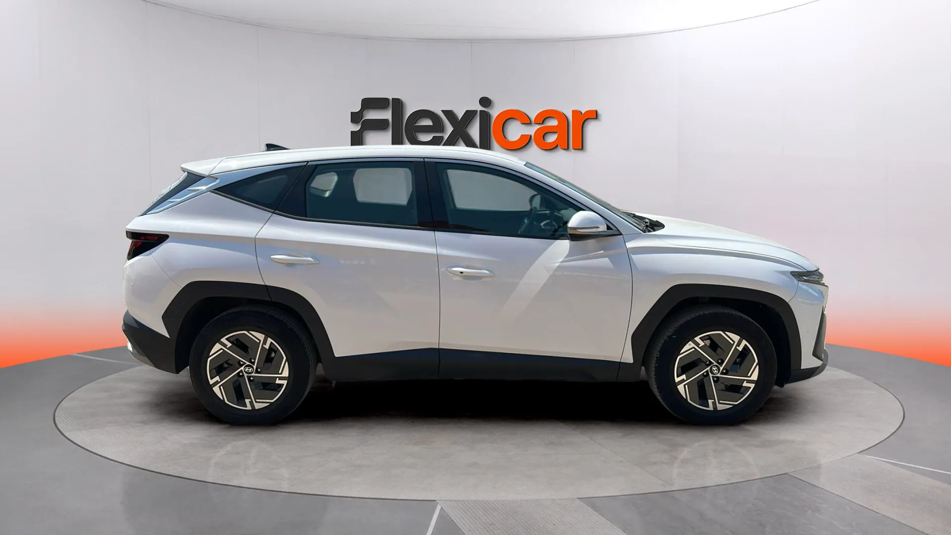 Hyundai Tucson 1.6T Klass - foto 8