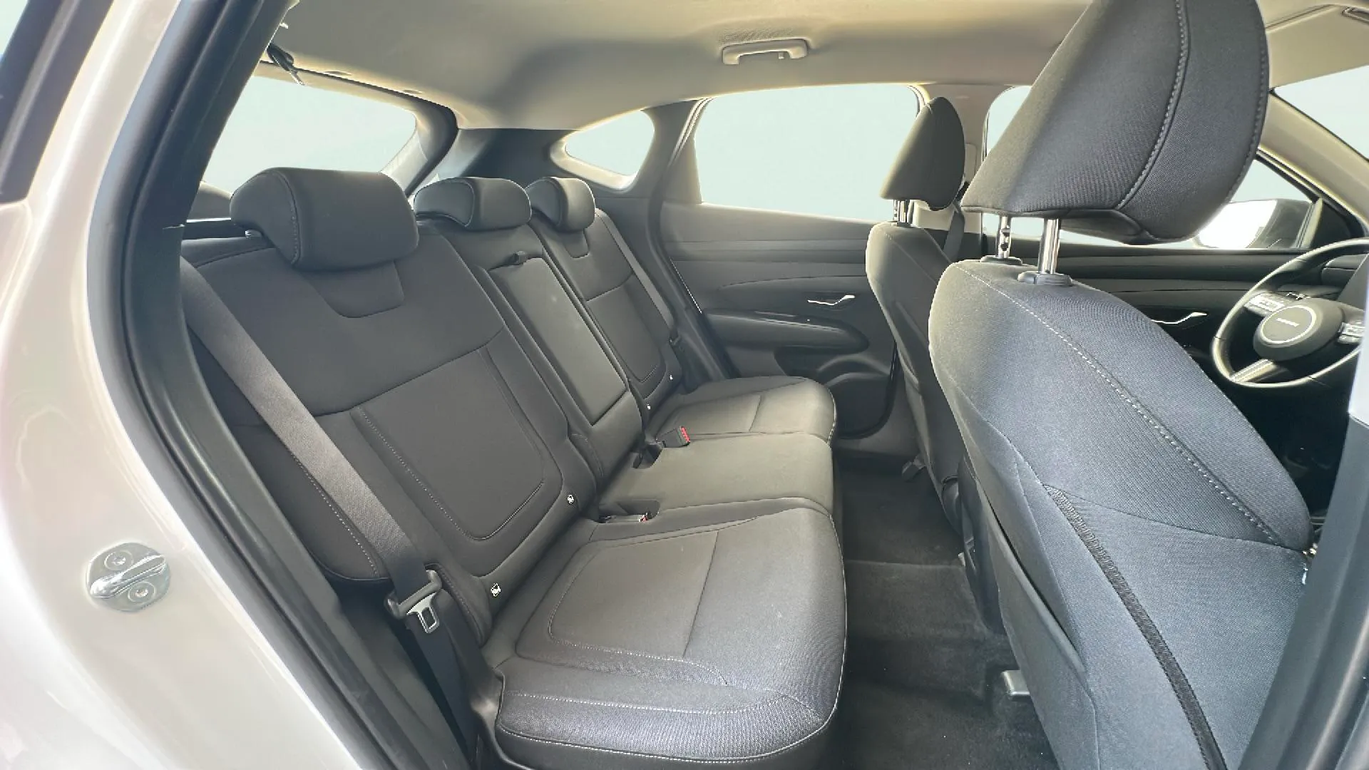 Hyundai Tucson 1.6T Klass - foto 18