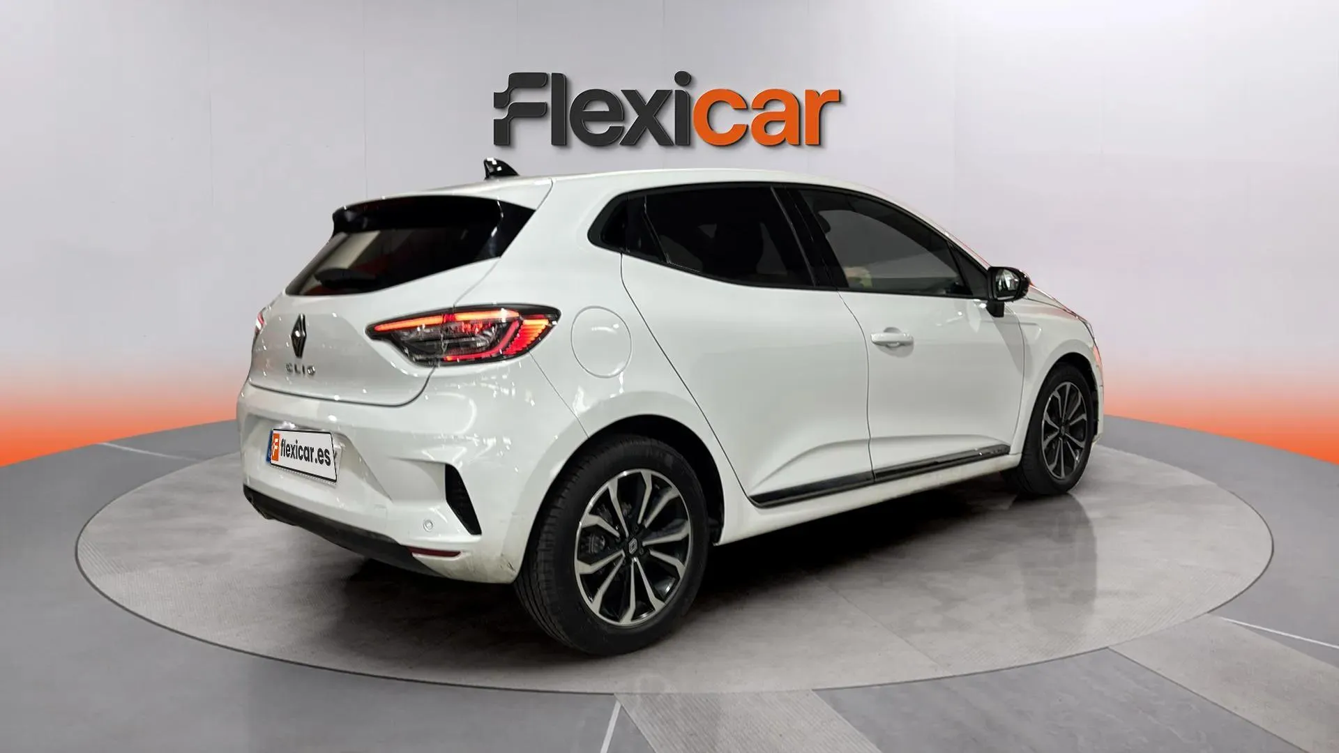 Renault Clio Techno TCe 90 - foto 7