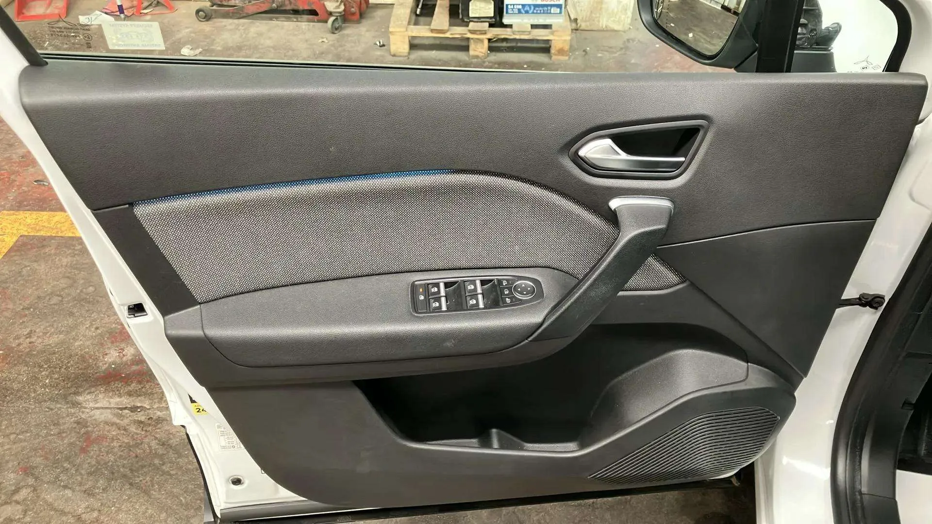 Renault Captur techno E-Tech full hybr. - foto 17