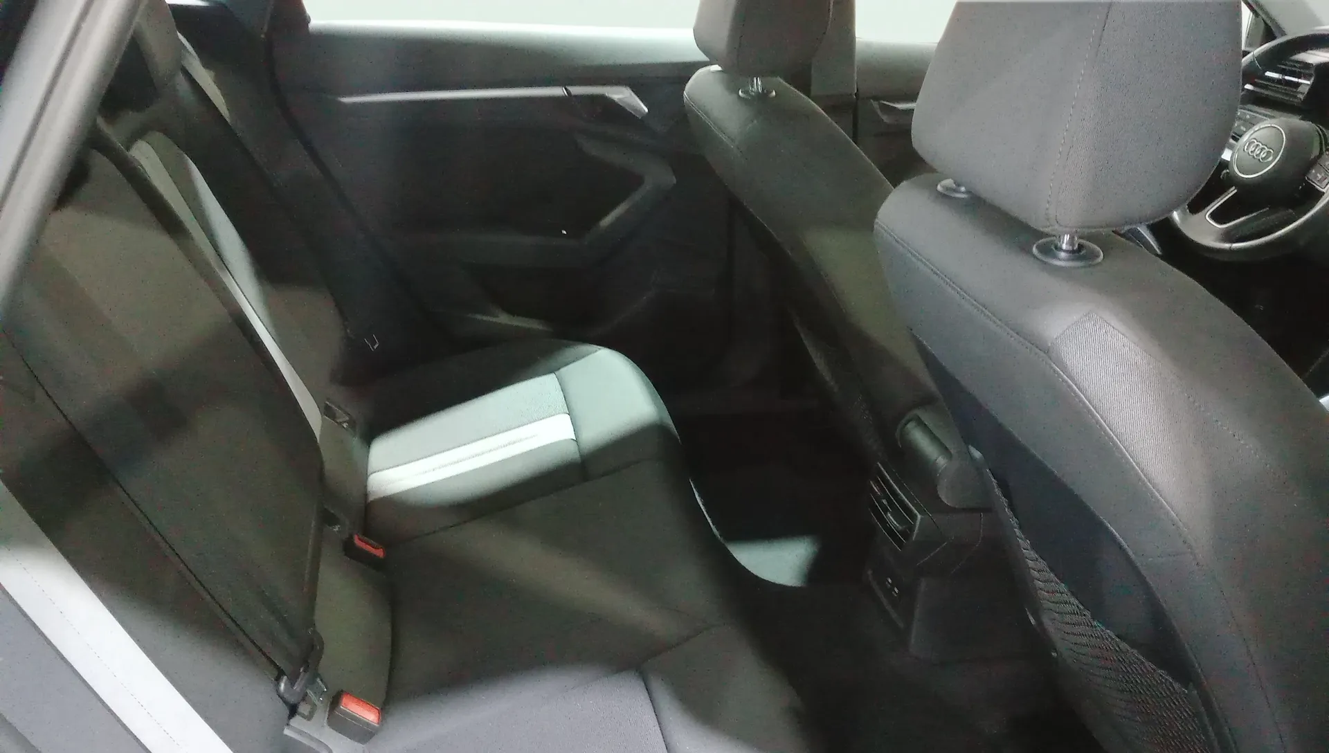 Audi A3 Sportback 30 TDI - foto 10
