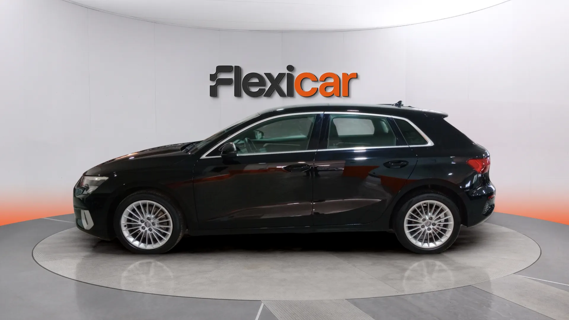 Audi A3 Sportback 30 TDI - foto 6