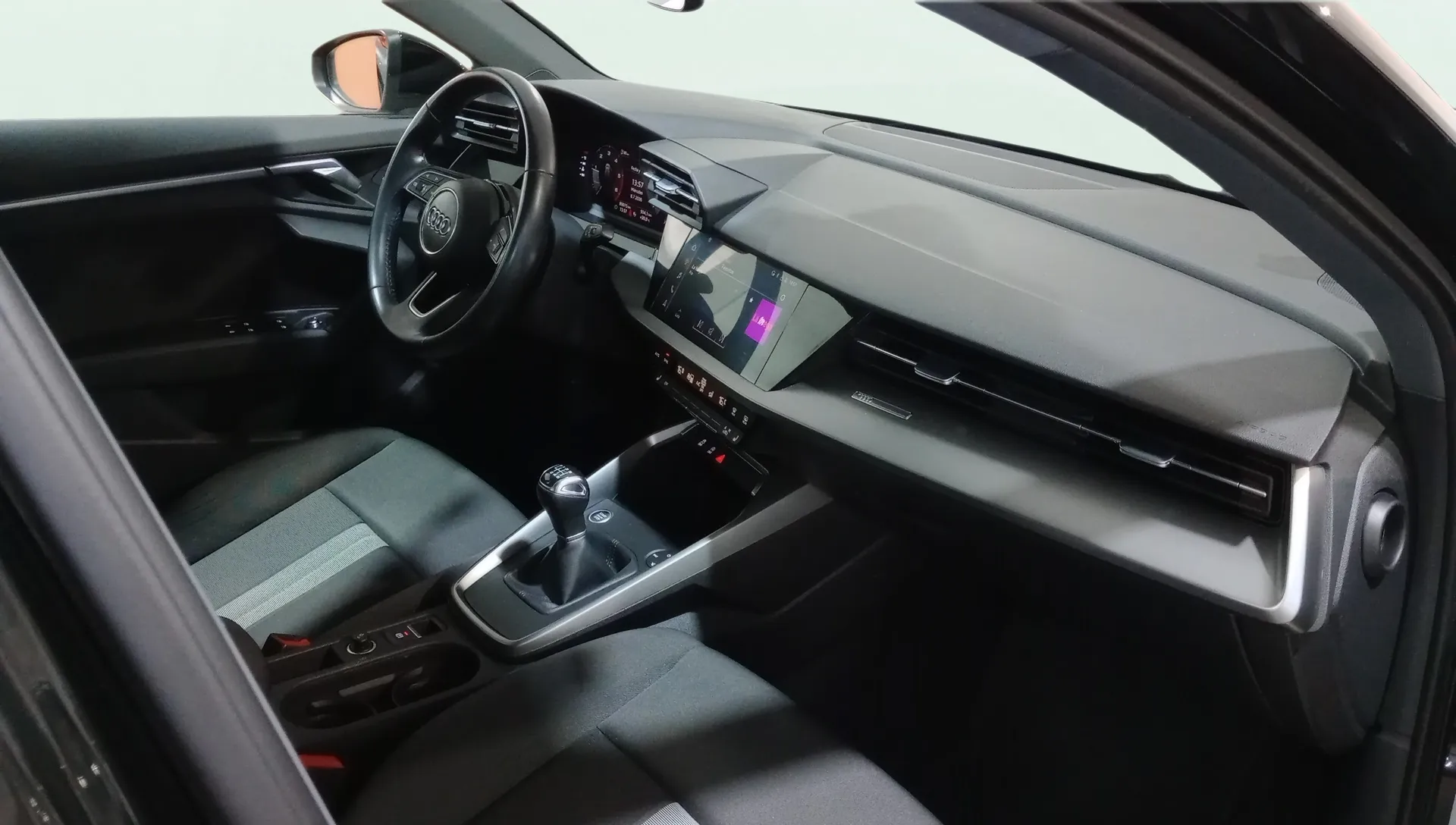Audi A3 Sportback 30 TDI - foto 7