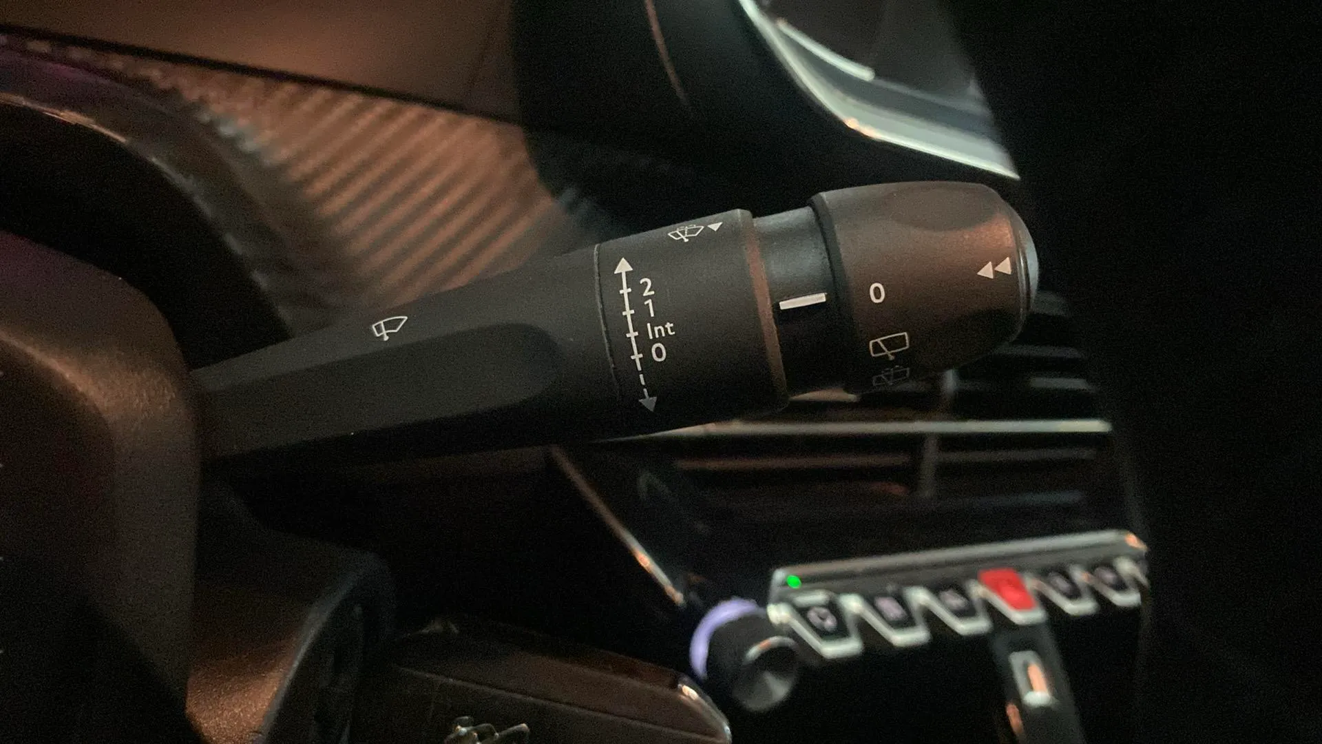 Peugeot 208 PureTech Active - foto 17
