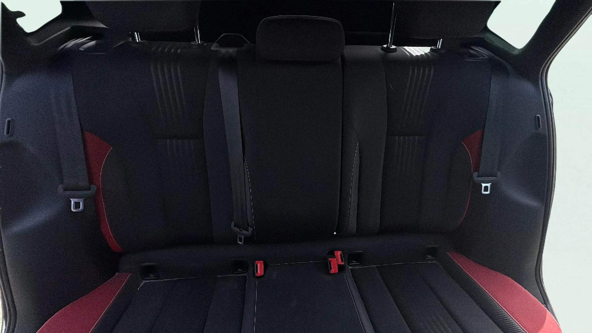 Škoda Kamiq 1.0 TSI DSG Ambition - foto 9