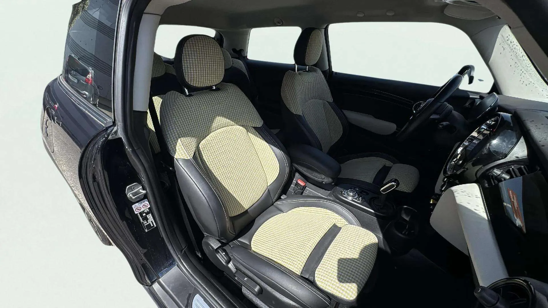 MINI Cooper SE - foto 14