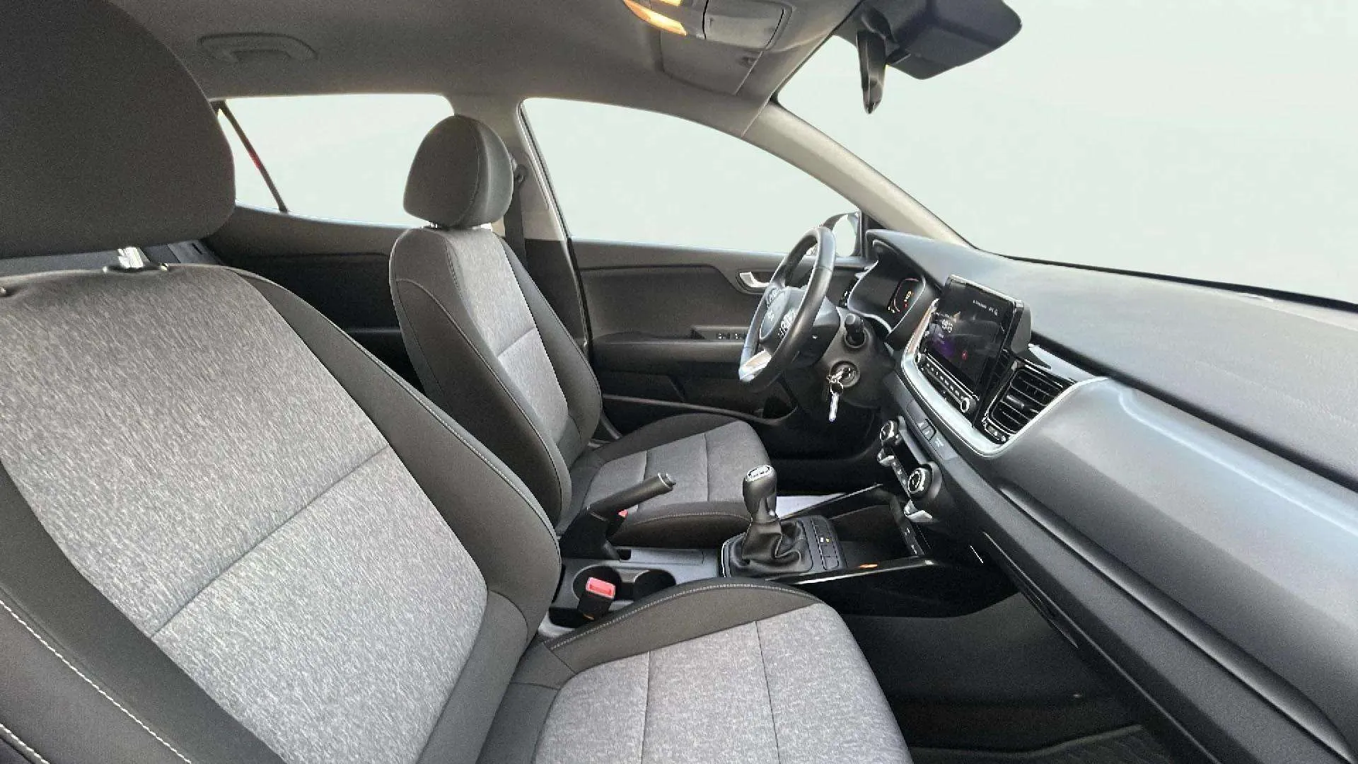 Kia Stonic 1.2 DPi Drive - foto 17
