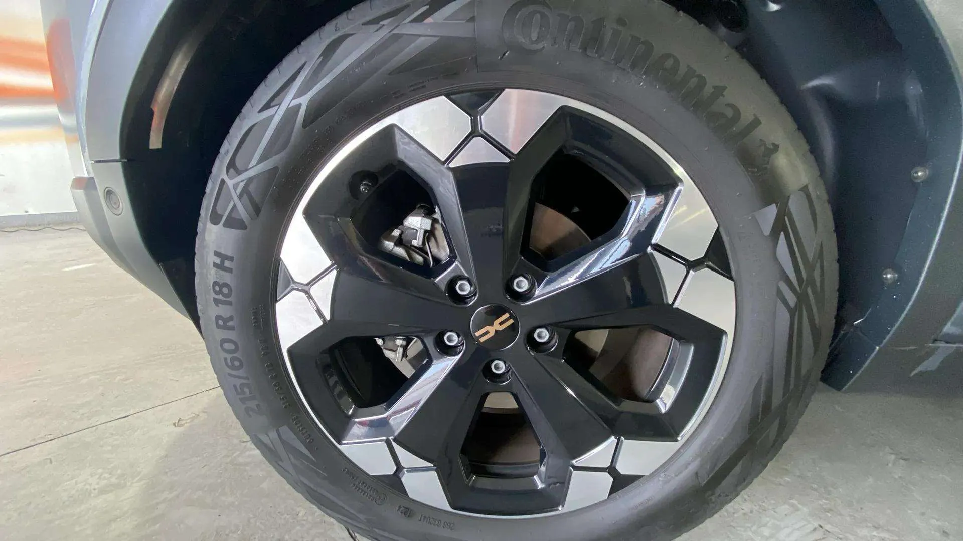 Dacia Duster Expression Hybrid 4x2 - foto 23