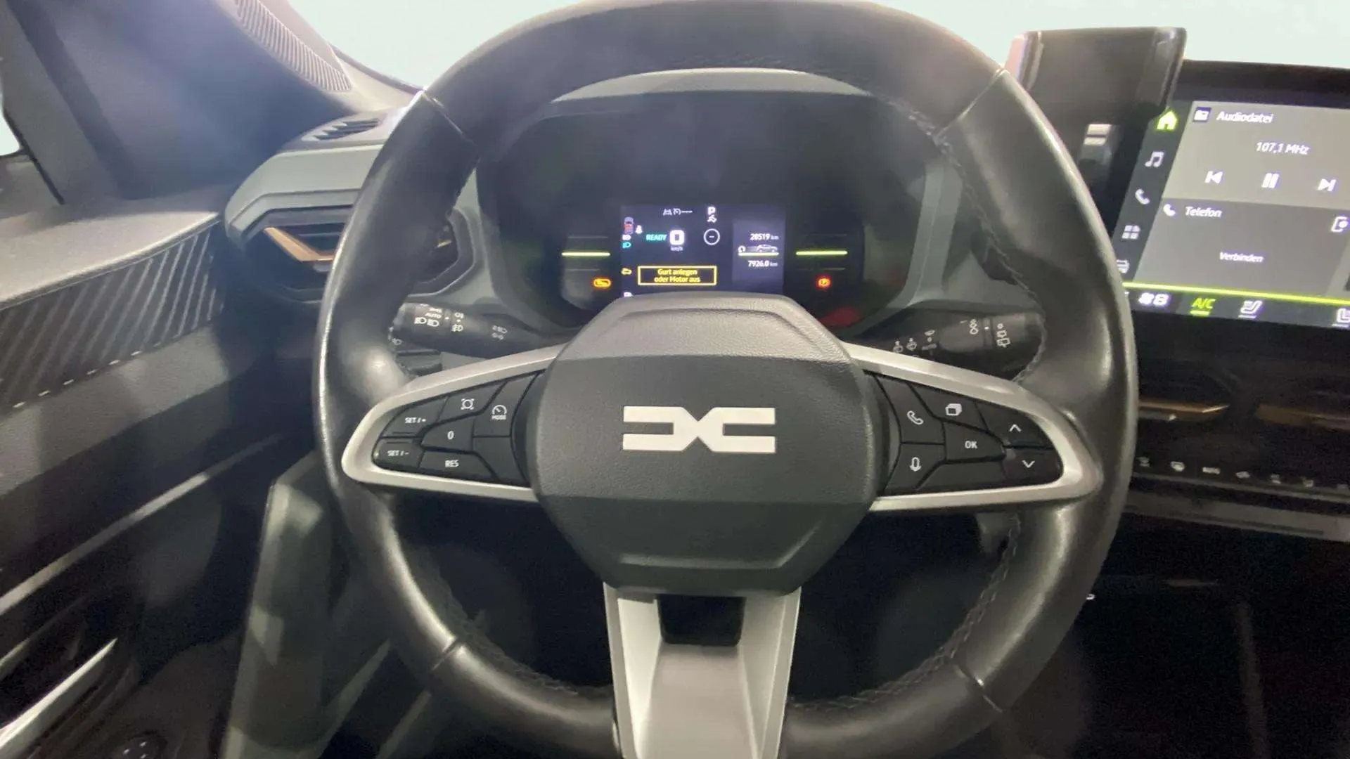 Dacia Duster Expression Hybrid 4x2 - foto 8