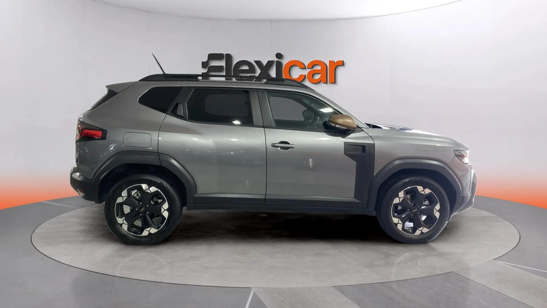 Dacia Duster Expression Hybrid 4x2 - foto 5