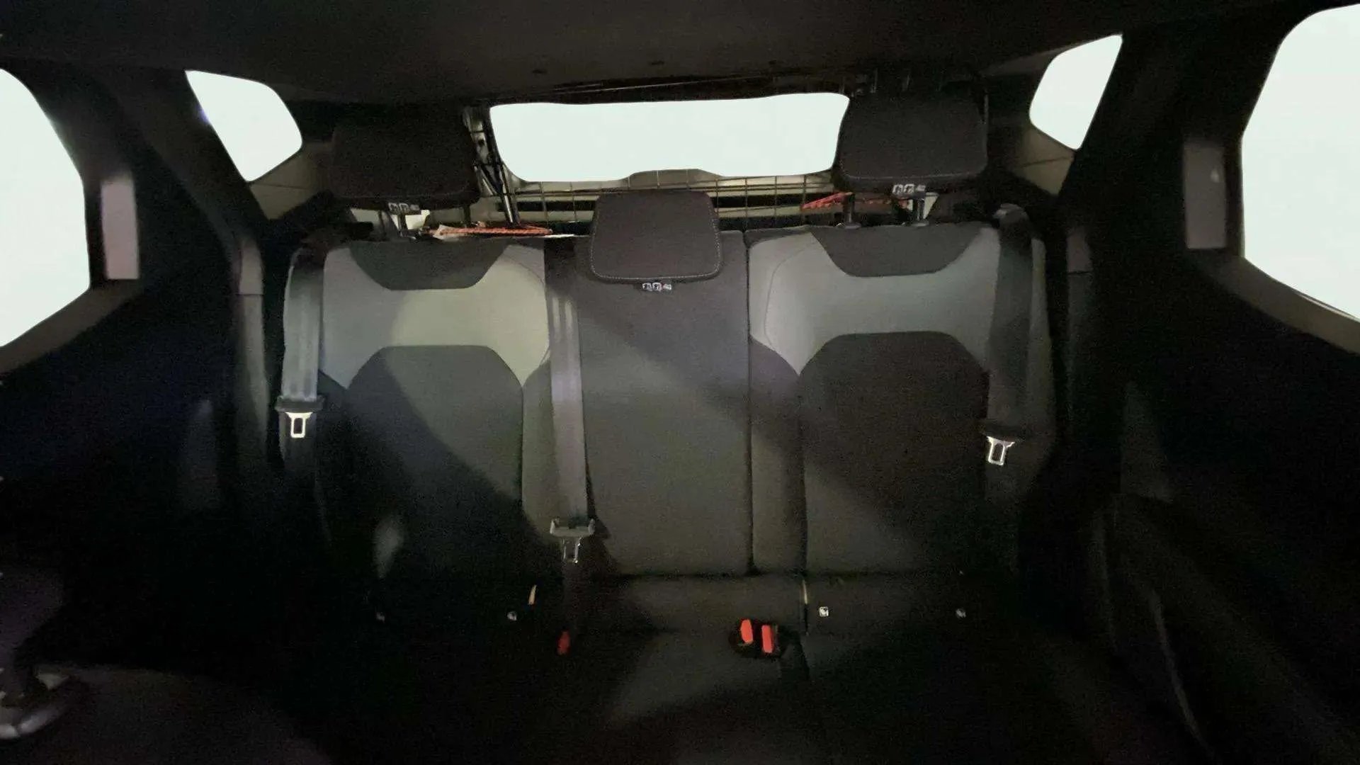 Dacia Duster Expression Hybrid 4x2 - foto 14