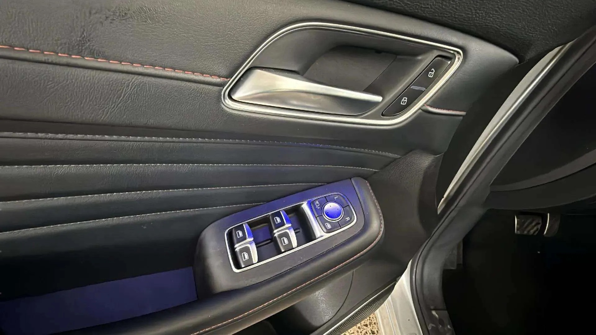 MG HS 1.5T-GDI PHEV Luxury - foto 23