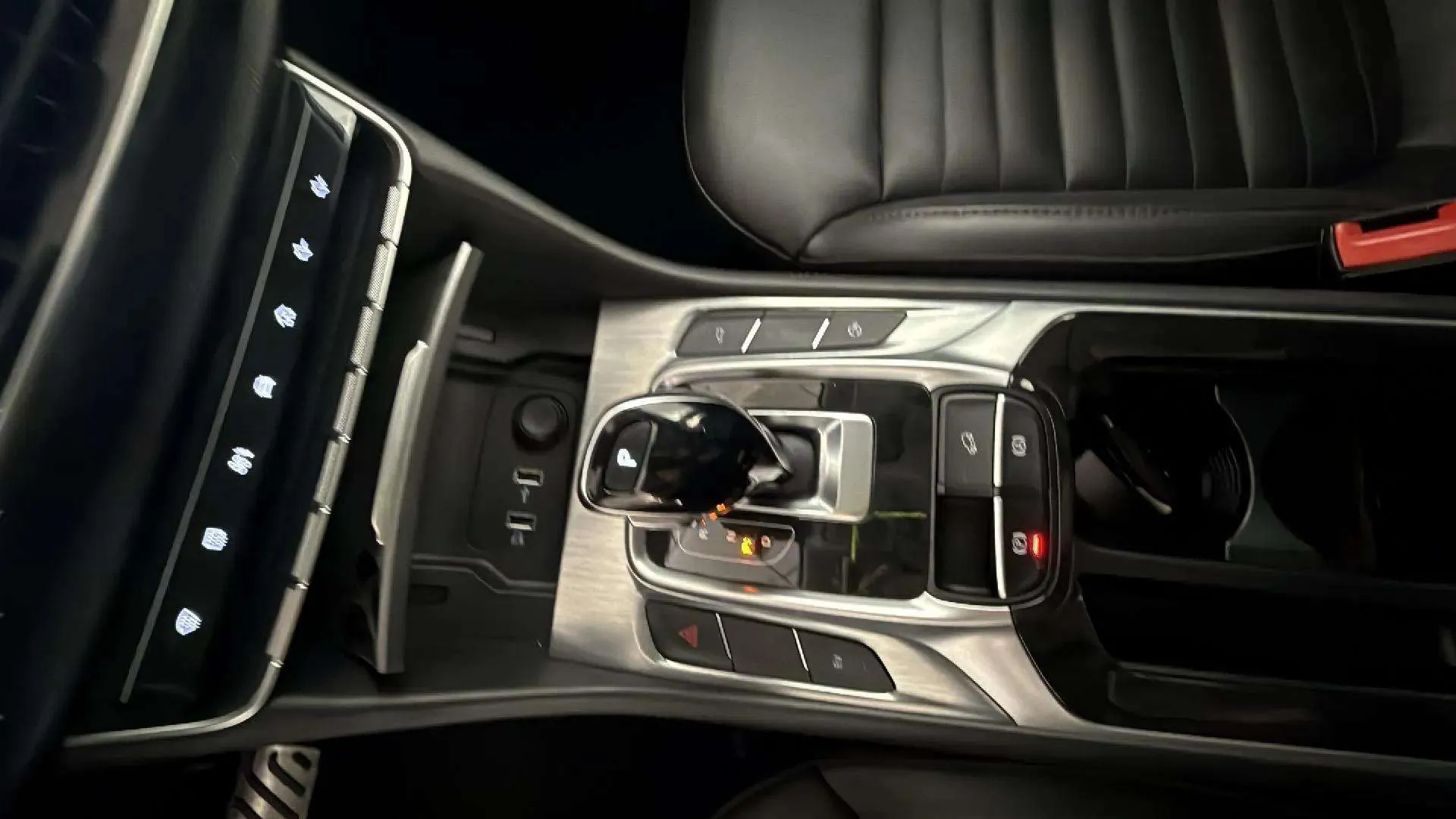 MG HS 1.5T-GDI PHEV Luxury - foto 22