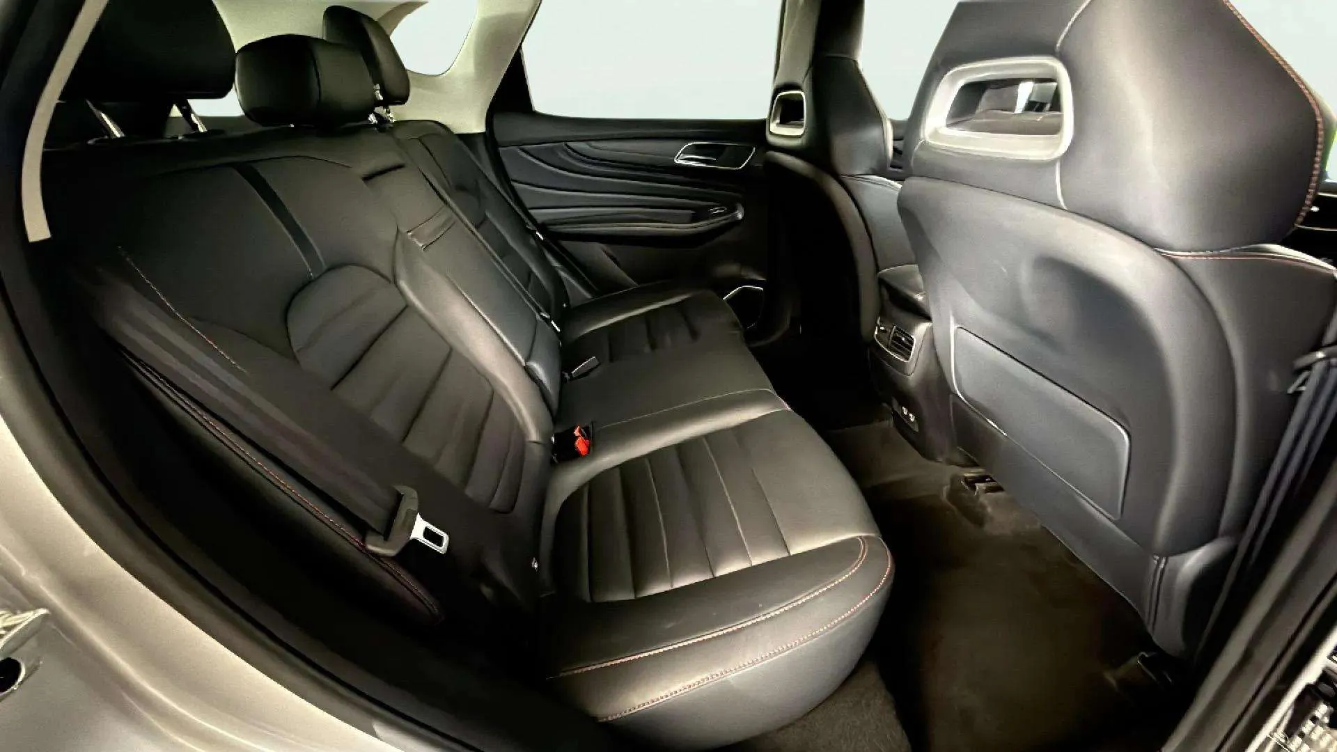 MG HS 1.5T-GDI PHEV Luxury - foto 26