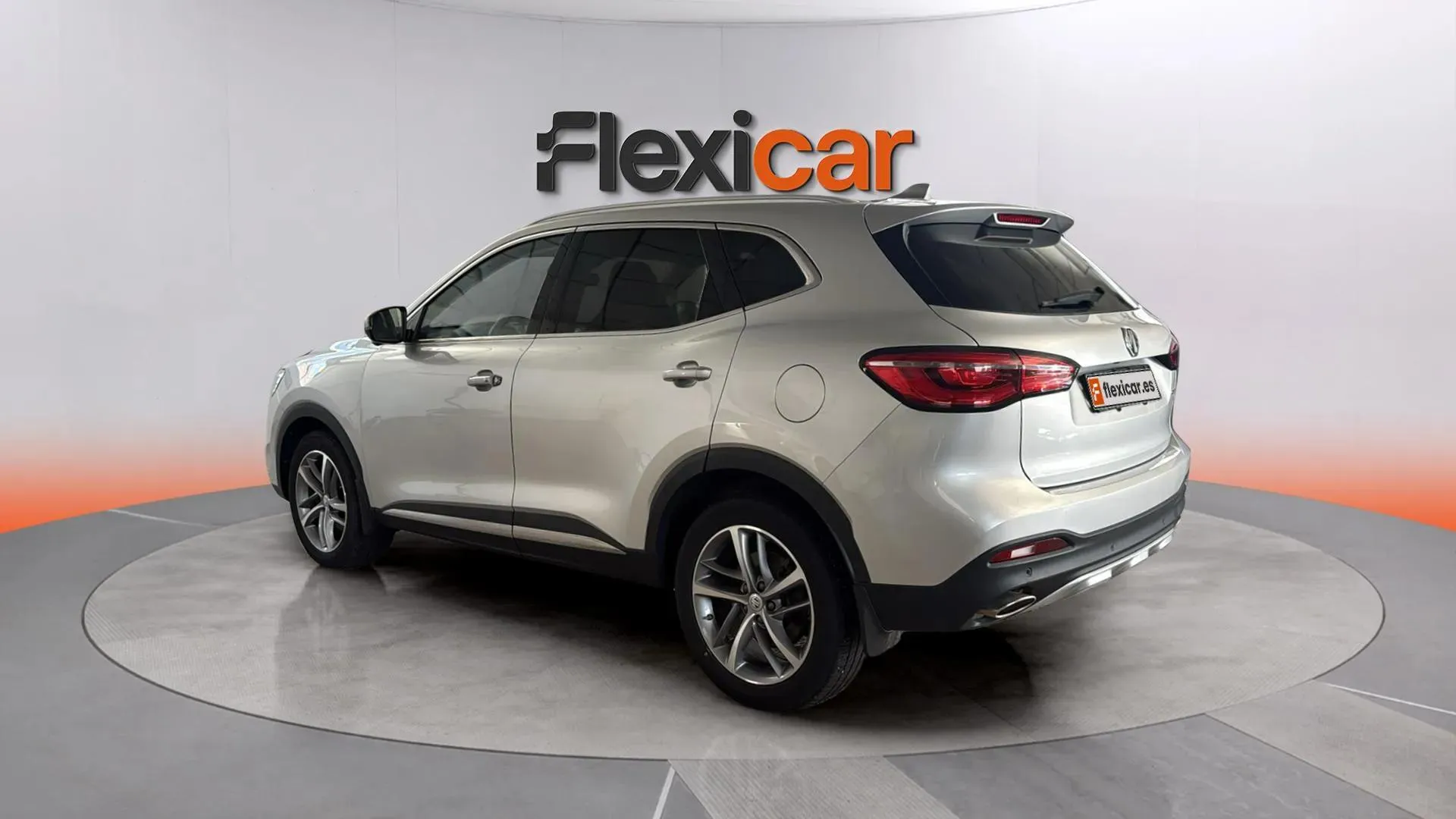 MG HS 1.5T-GDI PHEV Luxury - foto 4