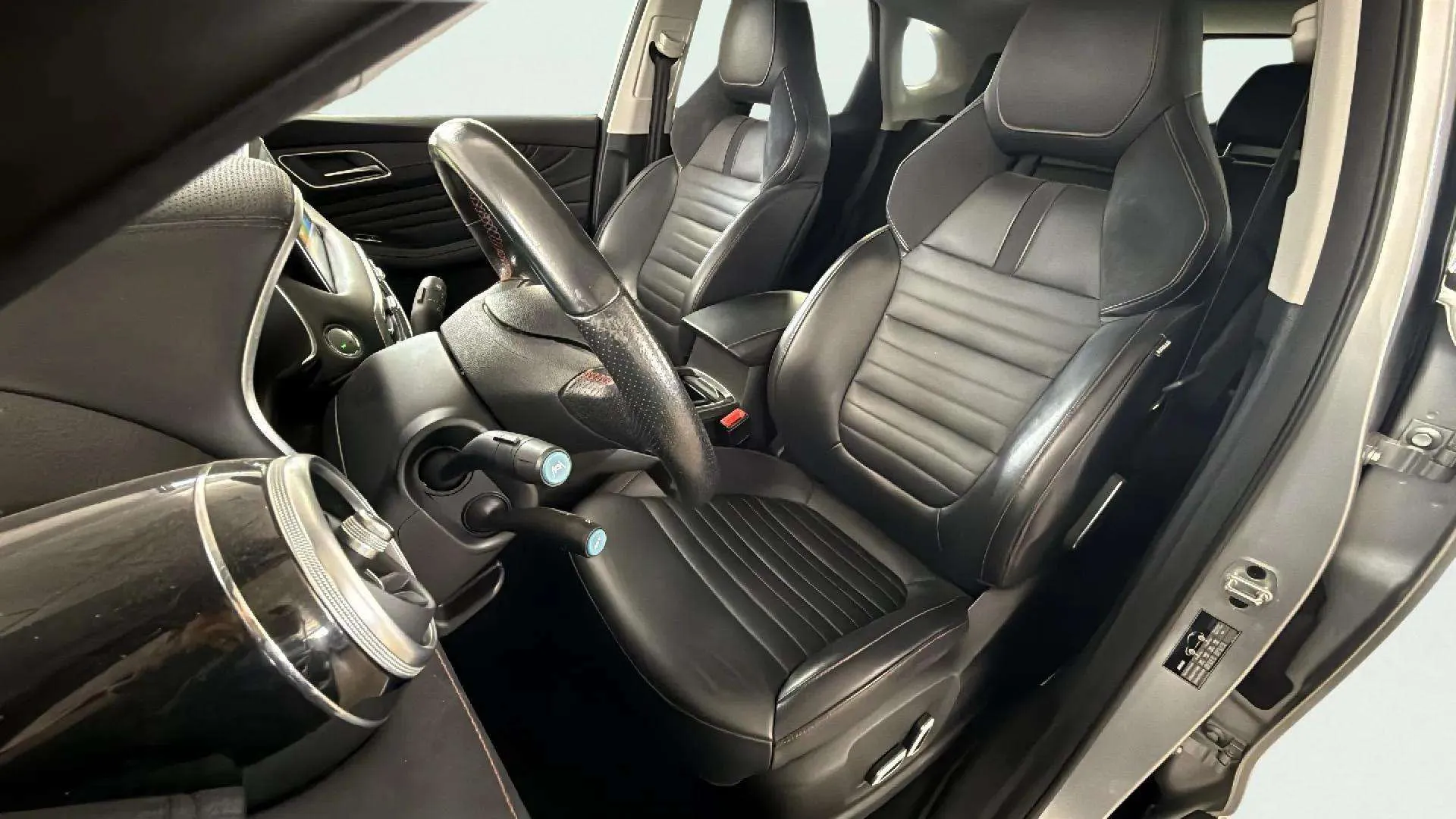 MG HS 1.5T-GDI PHEV Luxury - foto 24