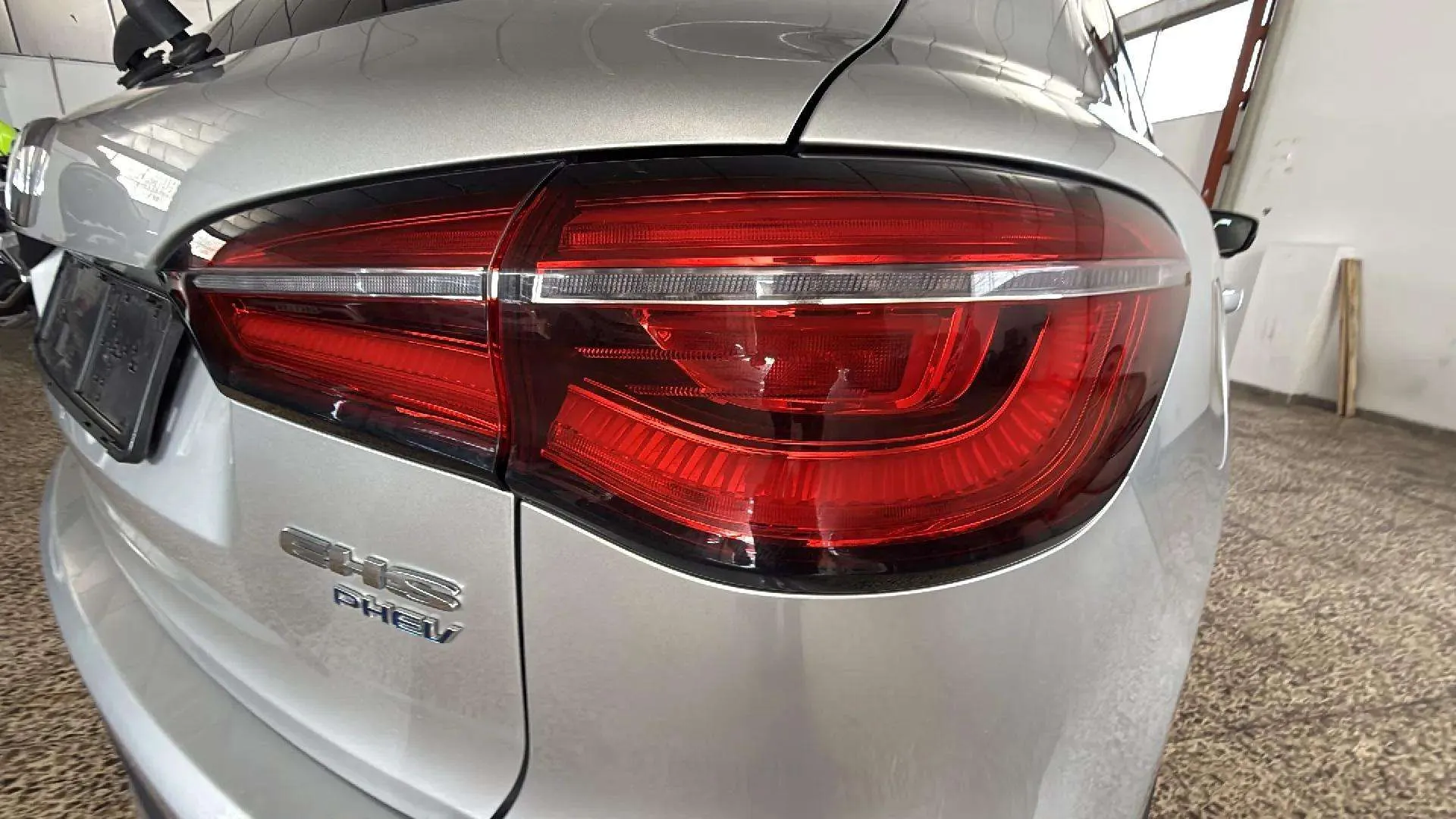 MG HS 1.5T-GDI PHEV Luxury - foto 9