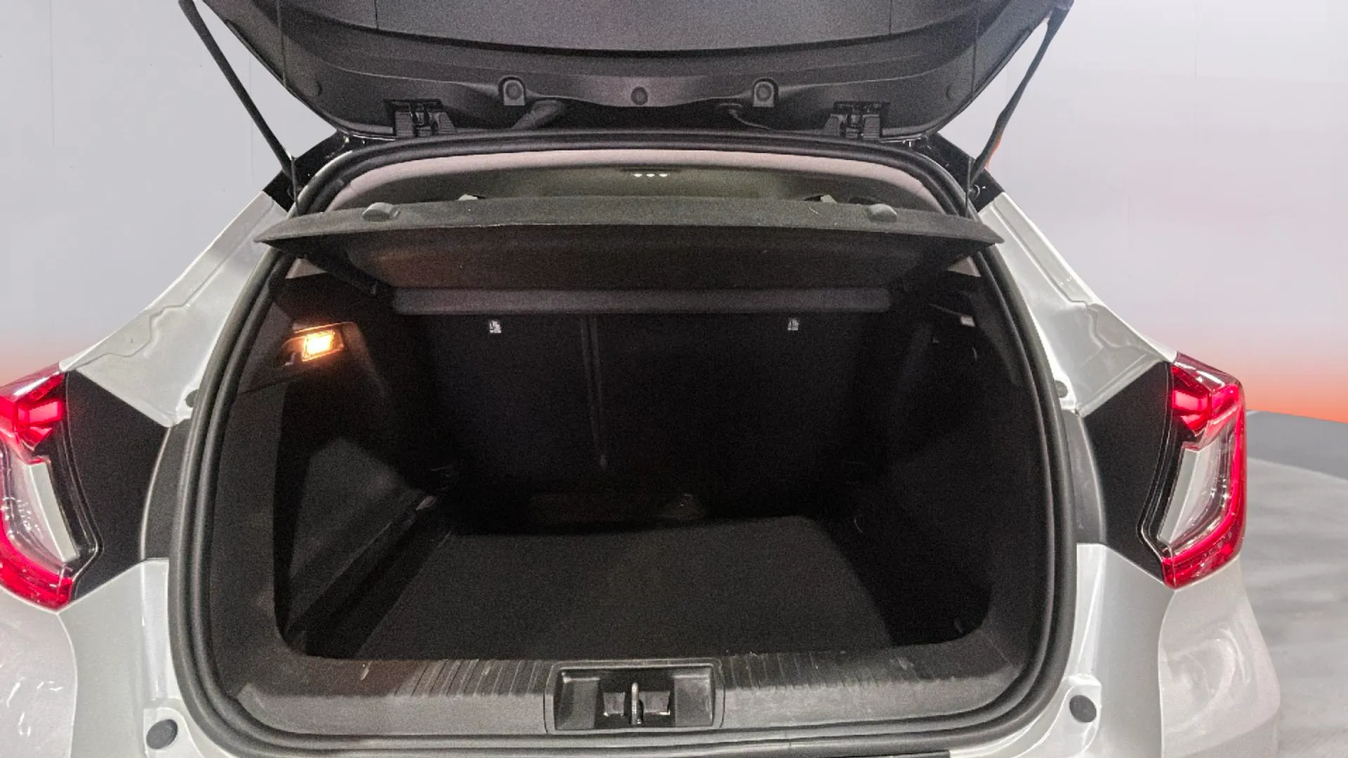 Renault Captur Intens TCe GPF Micro Híbrido - foto 9