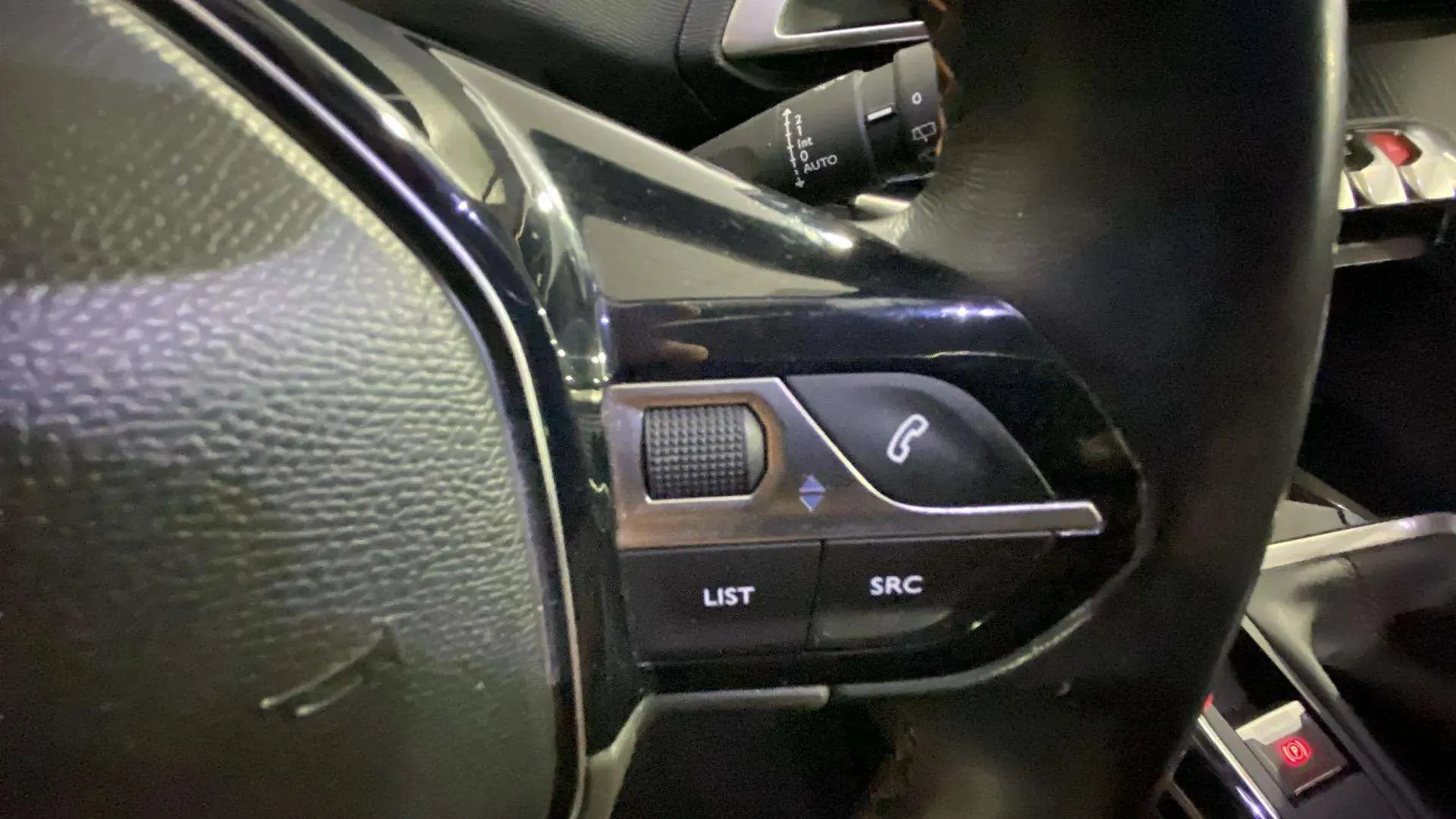Peugeot 3008 1.6BLUEHDI Active - foto 17