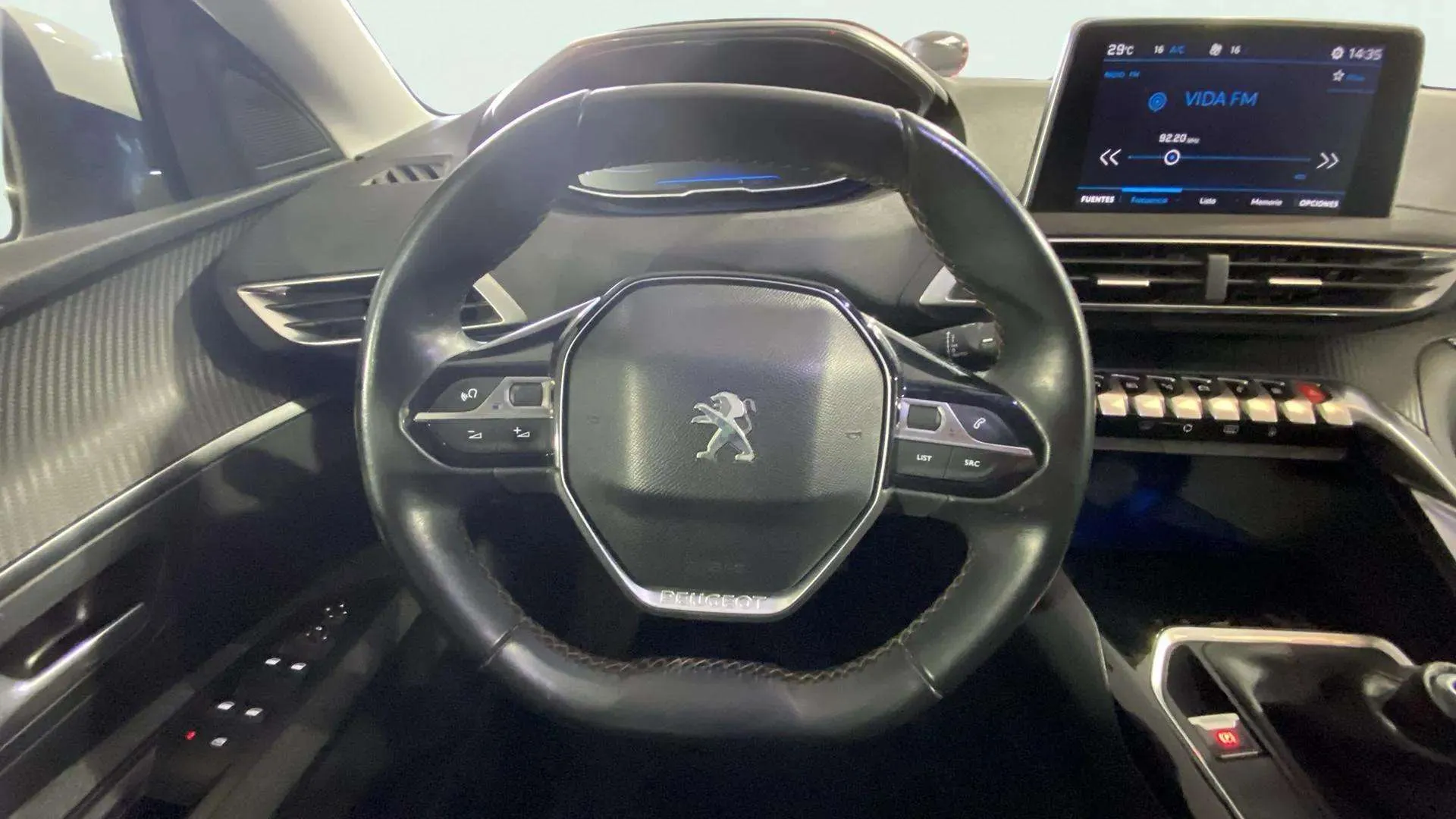 Peugeot 3008 1.6BLUEHDI Active - foto 8