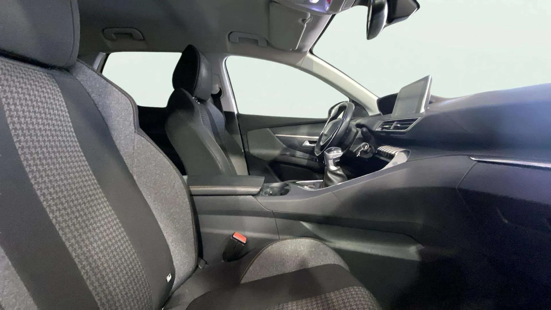 Peugeot 3008 1.6BLUEHDI Active - foto 13