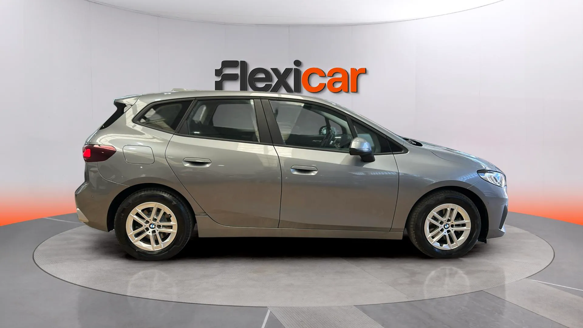 BMW Serie 2 Active Tourer 218d - foto 8