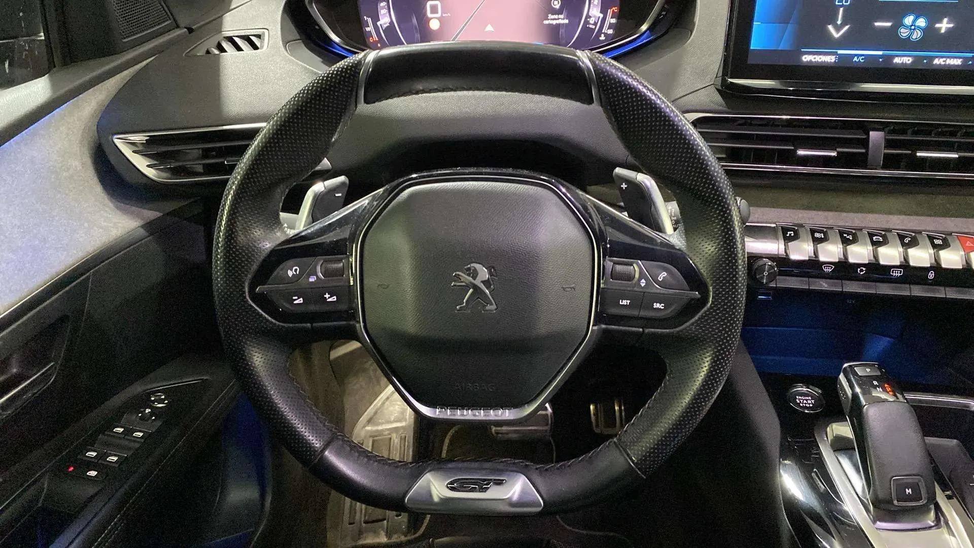 Peugeot 3008 1.5 BlueHDi GT EAT8 - foto 14