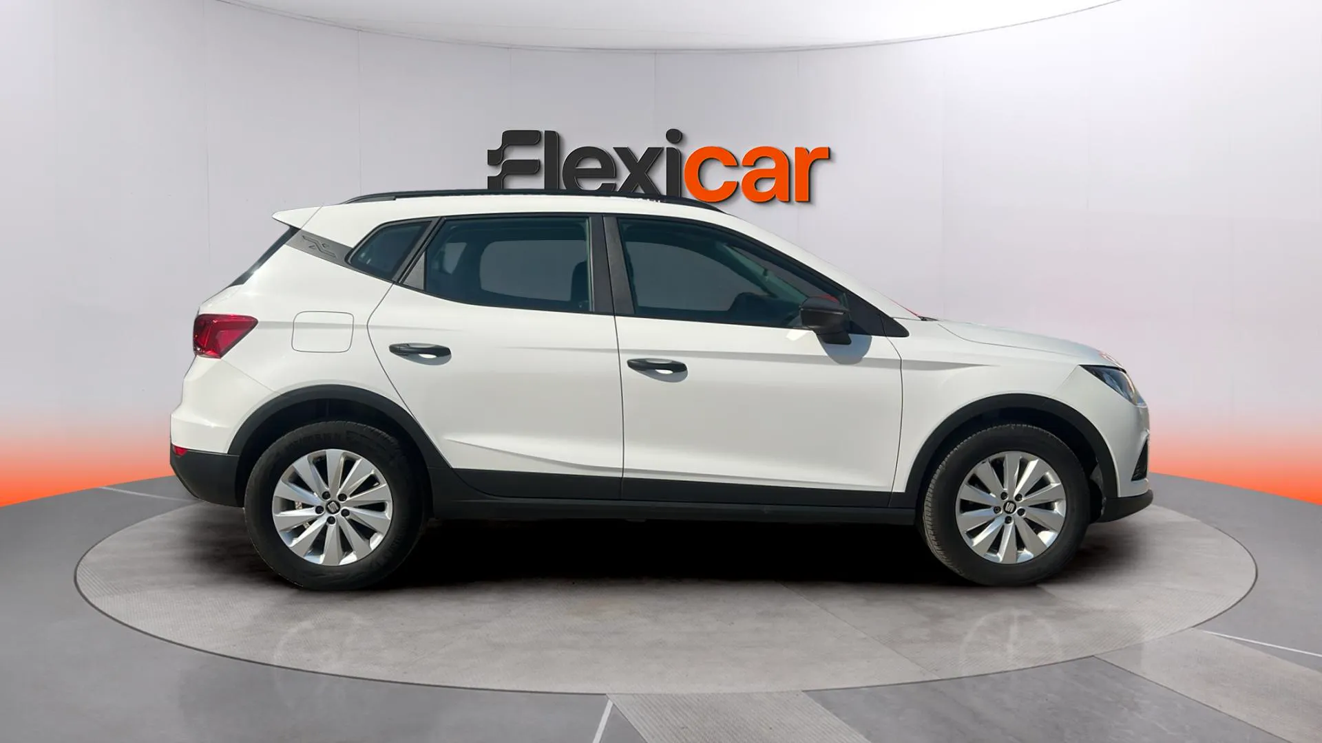 SEAT Arona - foto 2