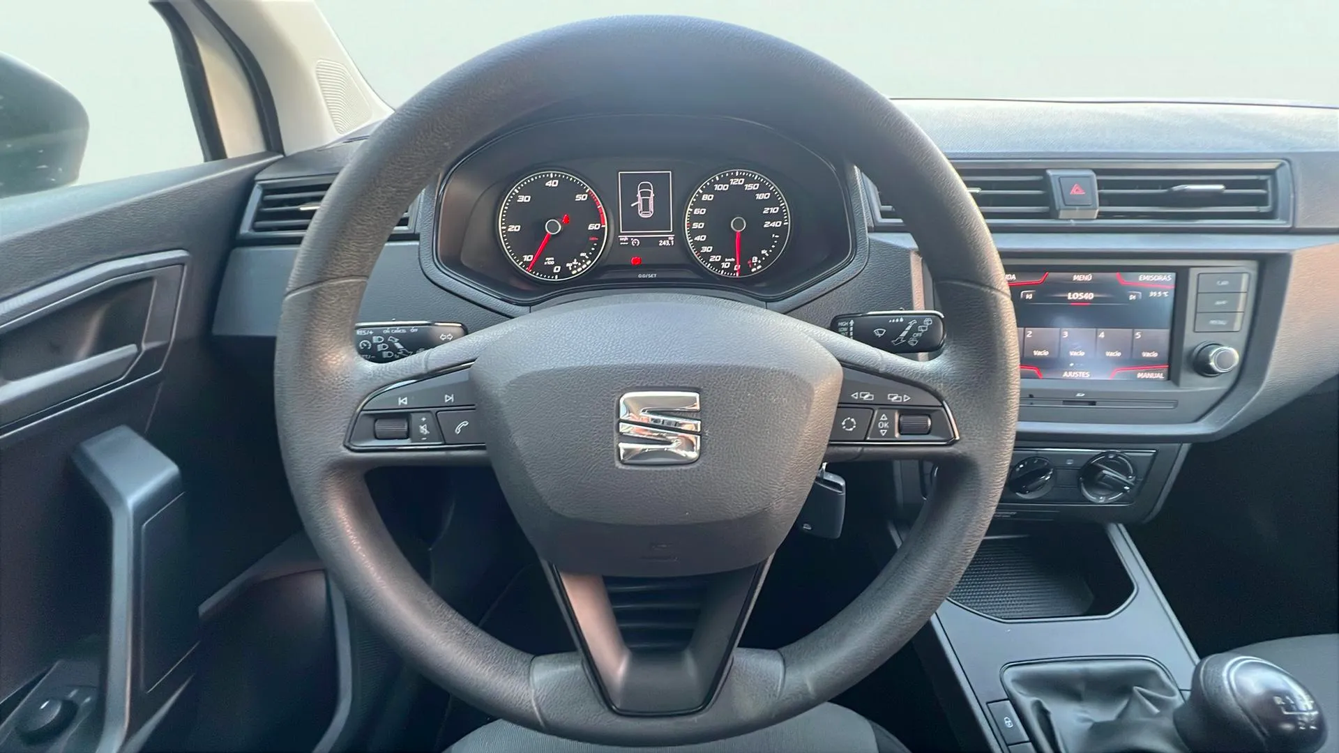 SEAT Arona - foto 12