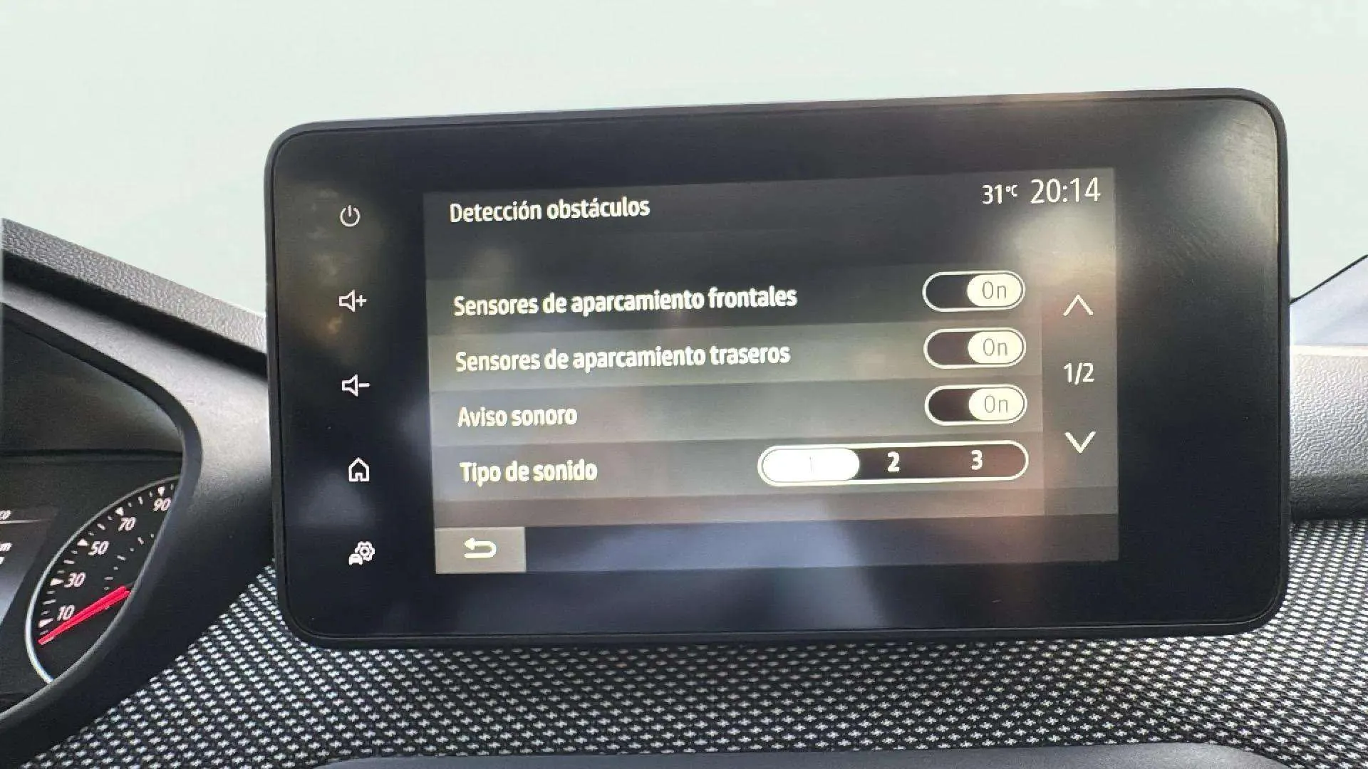 Dacia Sandero Stepway Essential TCe (90V) - foto 32