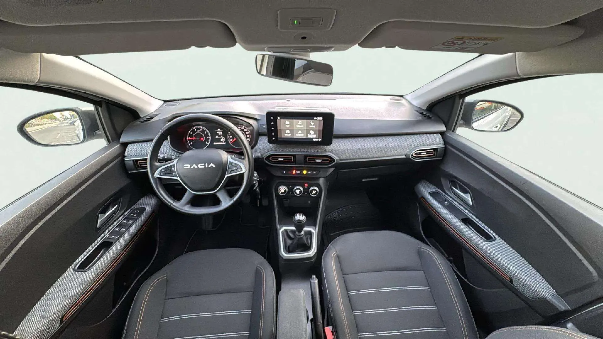 Dacia Sandero Stepway Essential TCe (90V) - foto 9