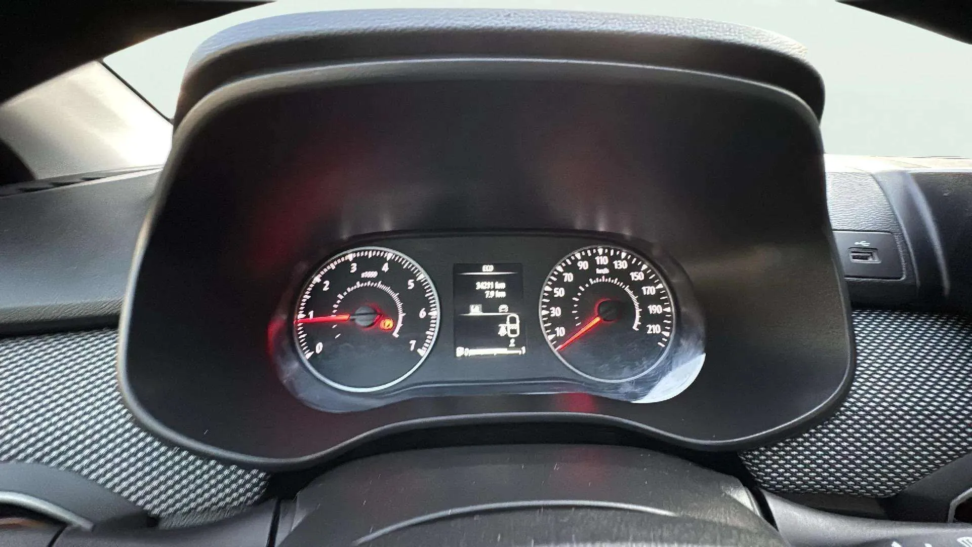 Dacia Sandero Stepway Essential TCe (90V) - foto 11