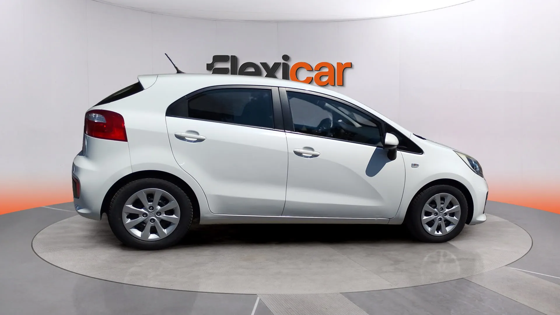 Kia Rio 1.2 Cvvt Concept - foto 5