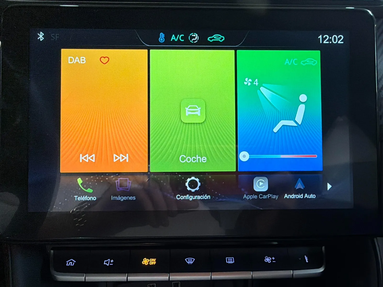 MG ZS 1.5 Luxury - foto 12