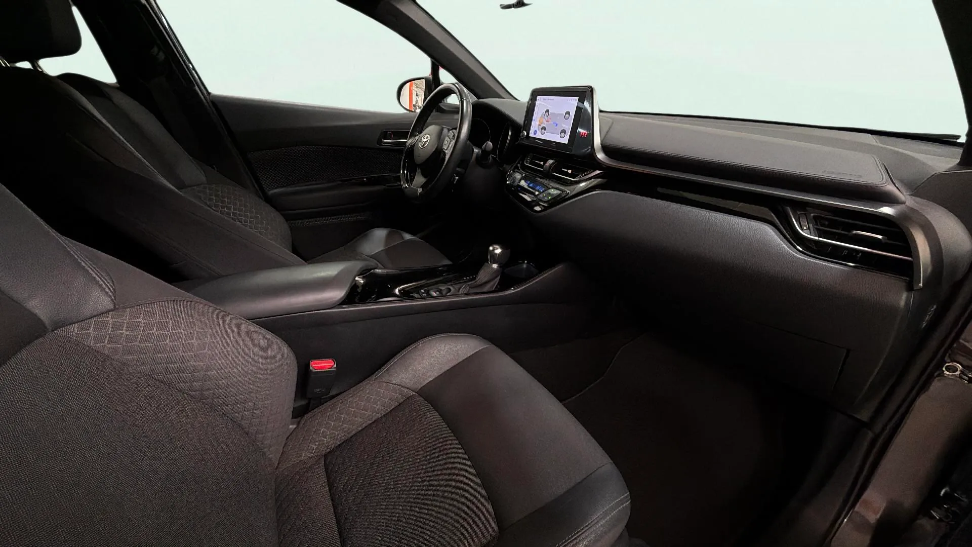Toyota C-HR 1.8 125H Active - foto 14