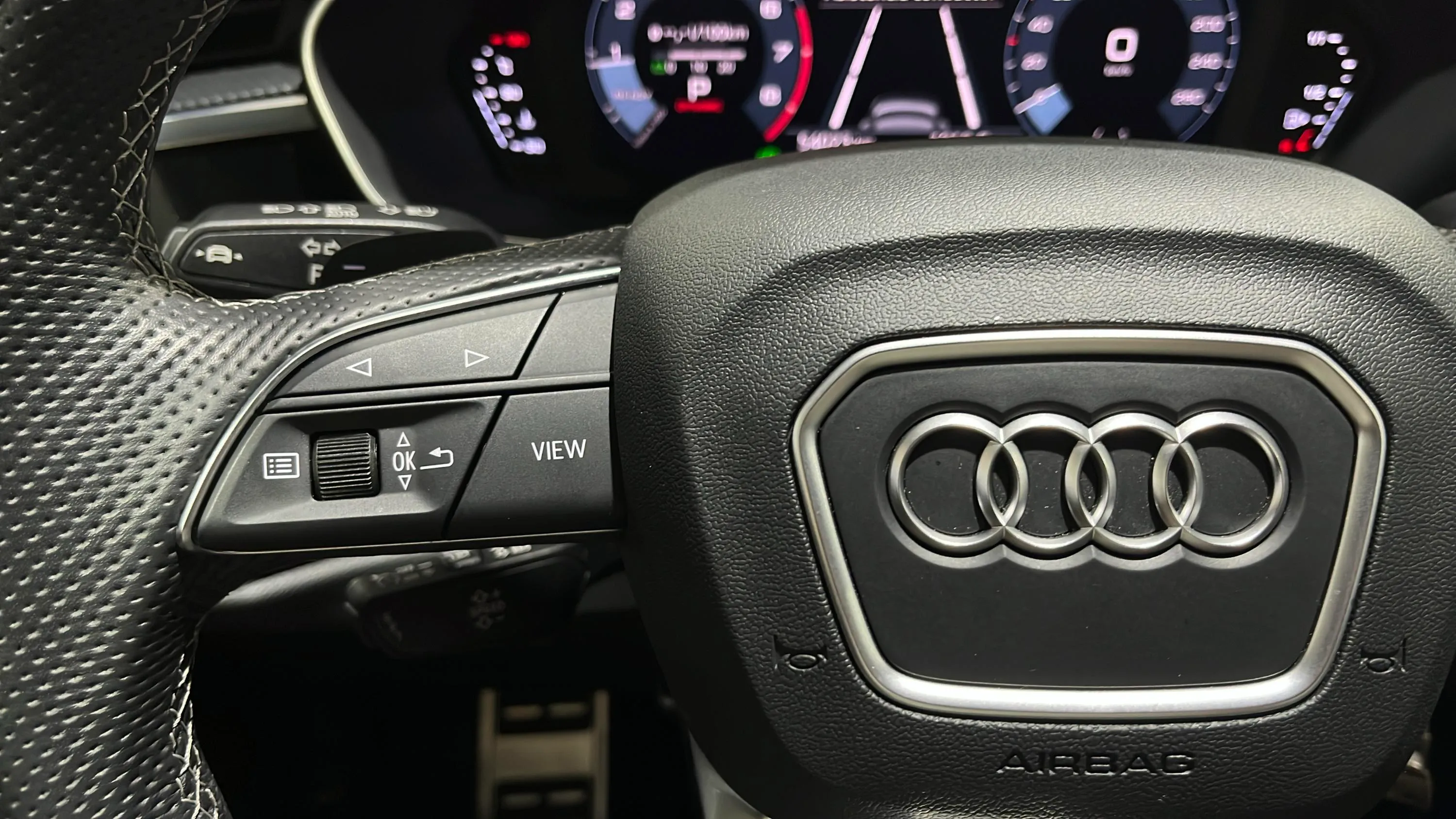 Audi Q3 40 TFSI quattro Black line - foto 18