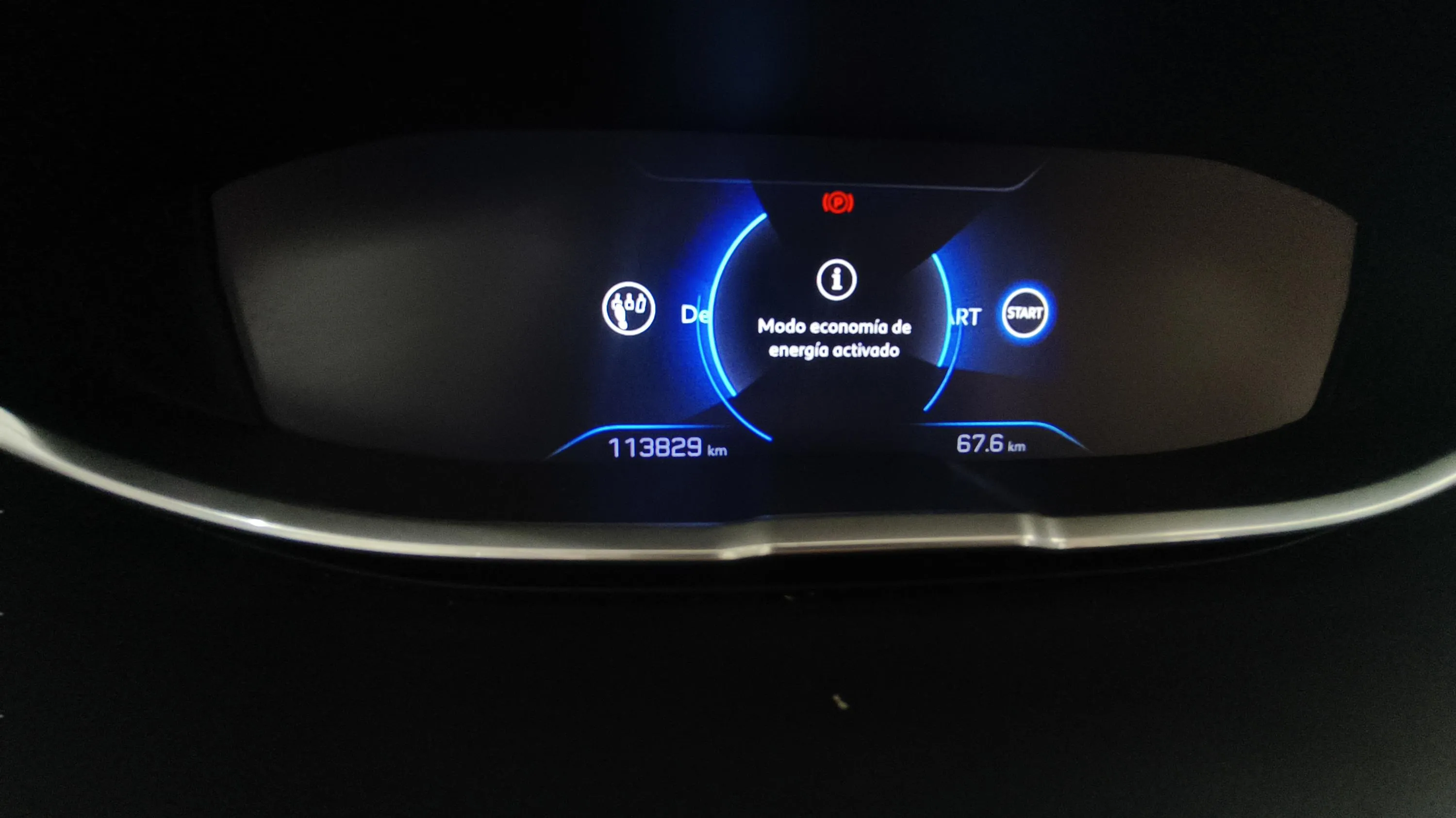 Peugeot 5008 Allure 1.5L BlueHDi - foto 15