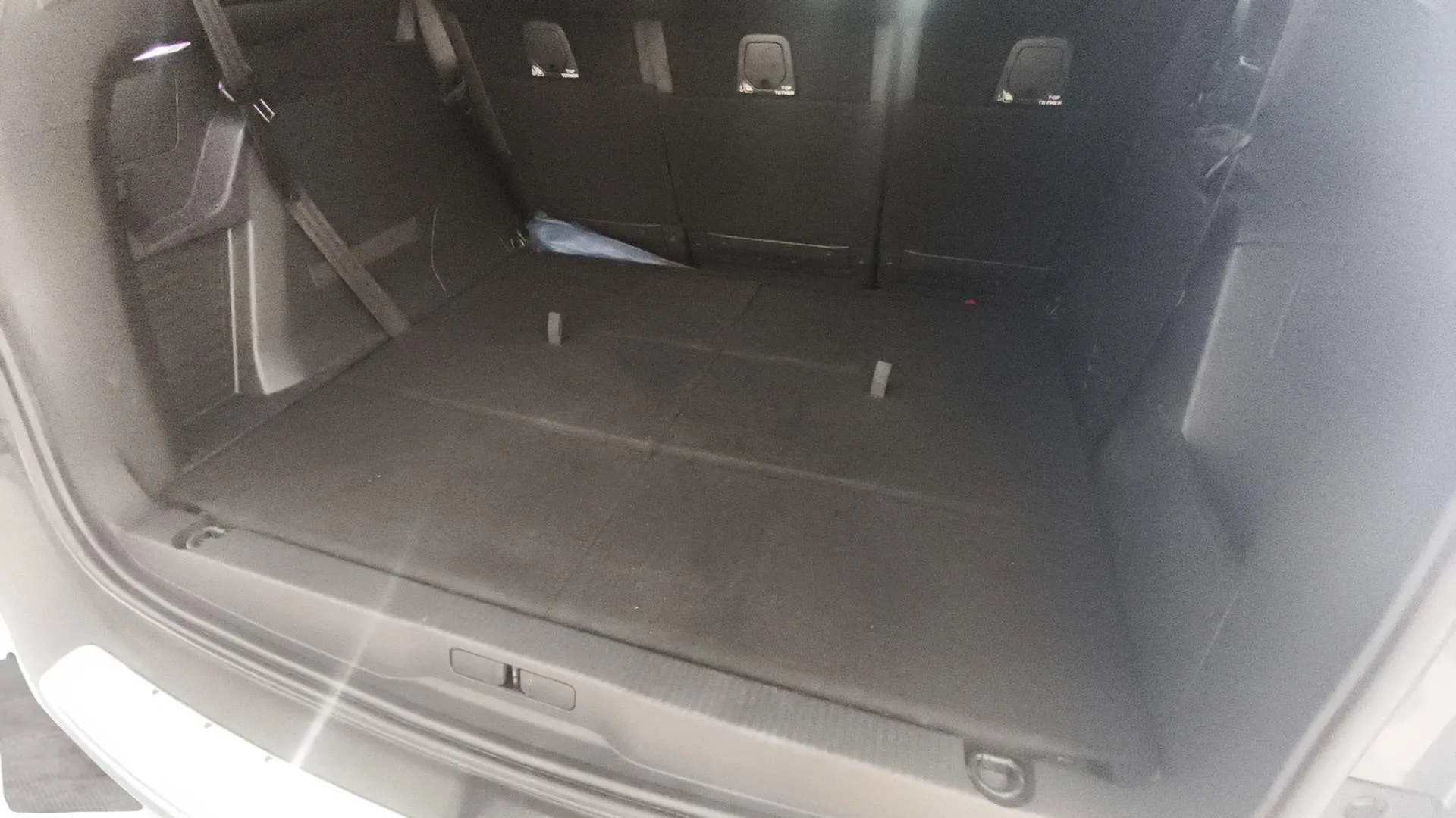 Peugeot 5008 Allure 1.5L BlueHDi - foto 10