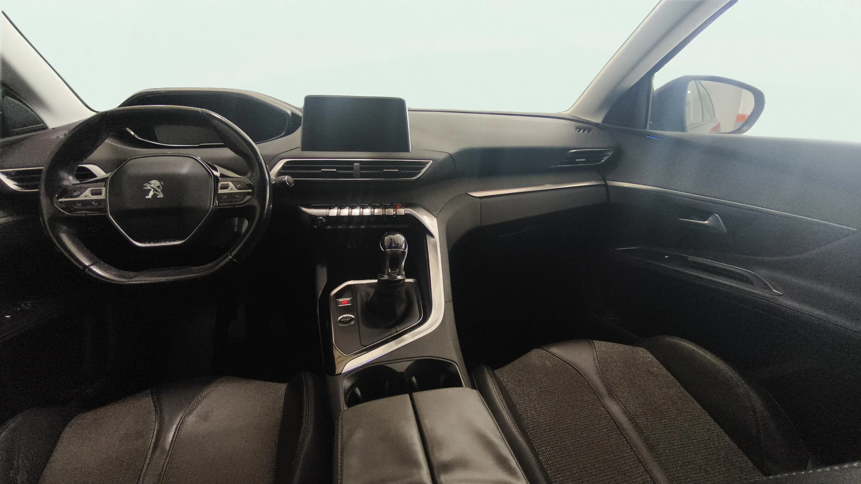 Peugeot 5008 Allure 1.5L BlueHDi - foto 11