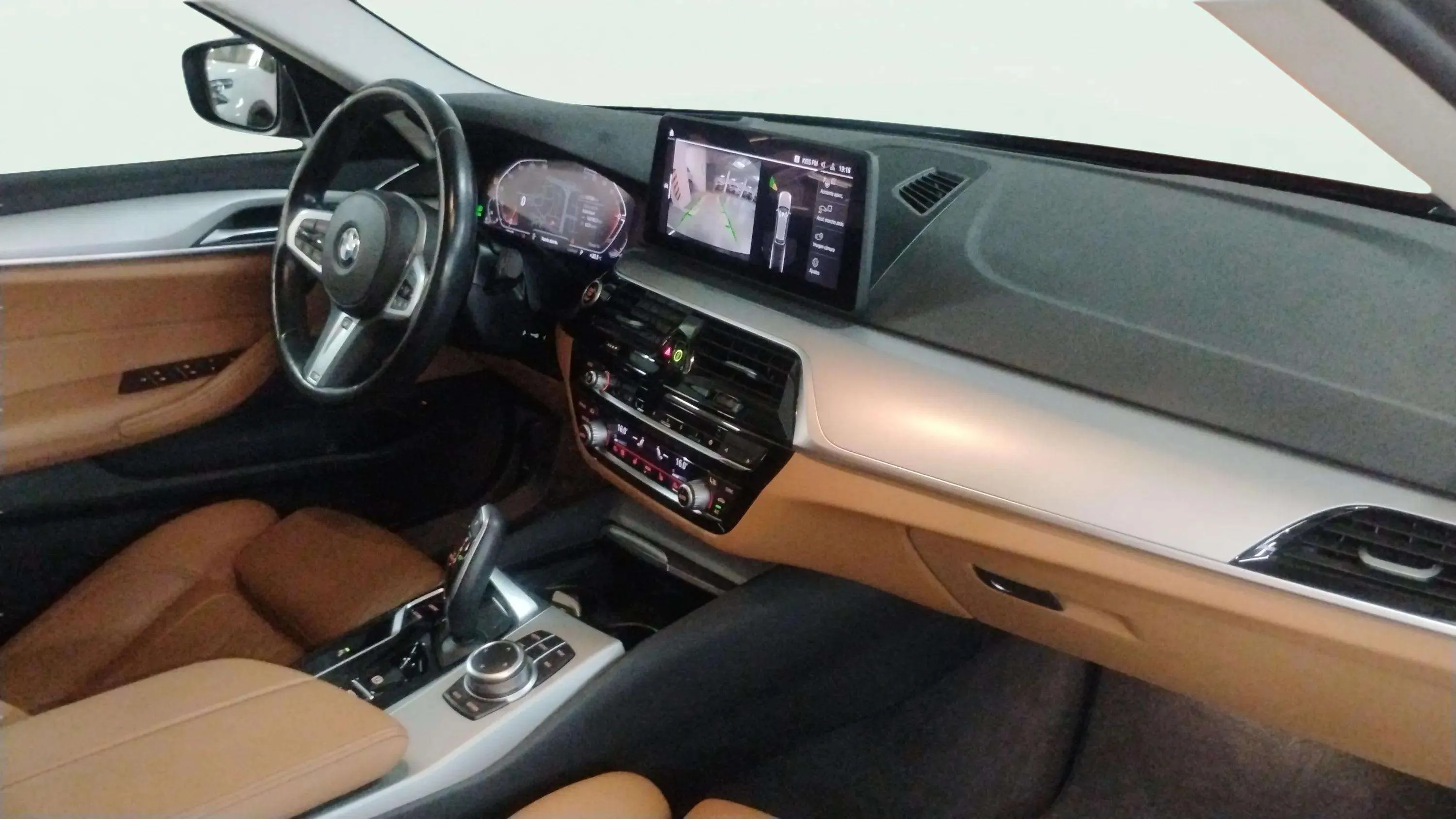 BMW Serie 5 520dA xDrive - foto 9
