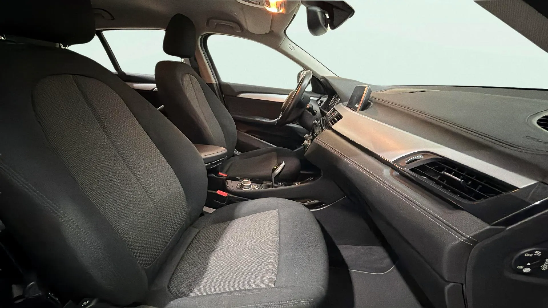 BMW X2 sDrive18d - foto 10