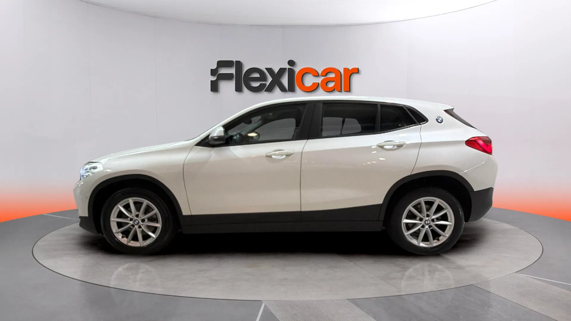 BMW X2 sDrive18d - foto 4