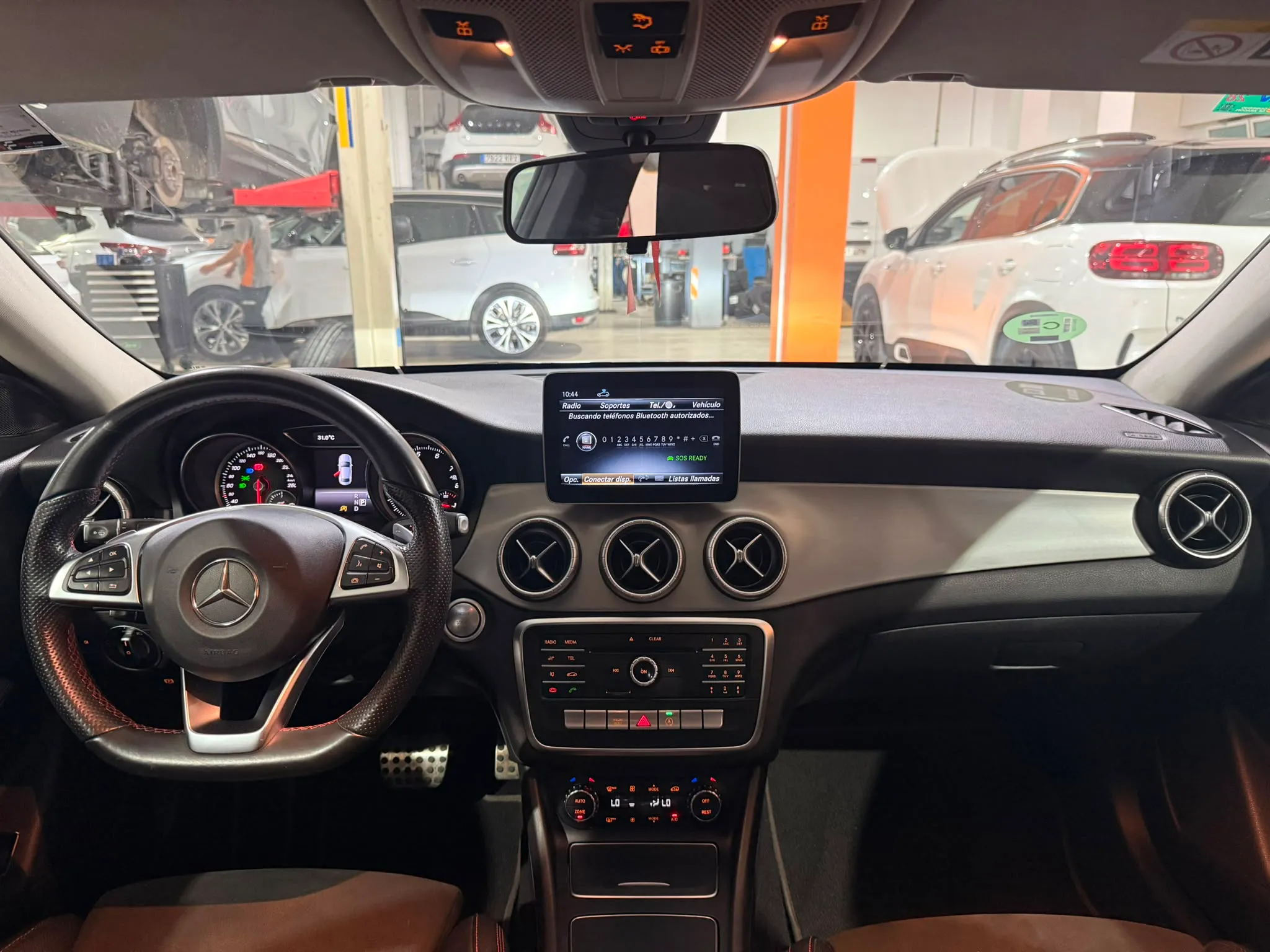 Mercedes-Benz CLA 180 - foto 7
