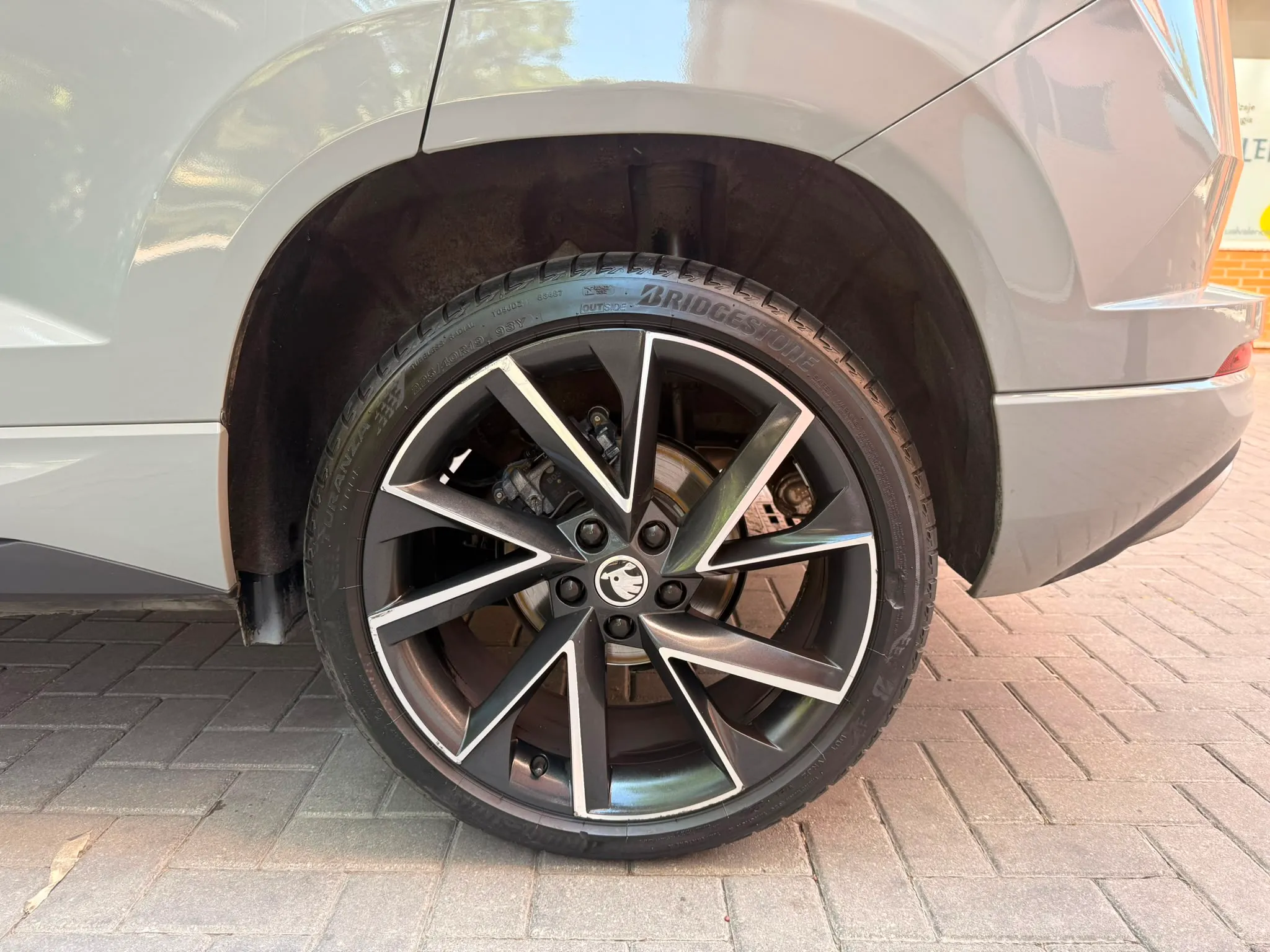 Škoda Karoq 1.5 TSI DSG ACT Sportline - foto 28