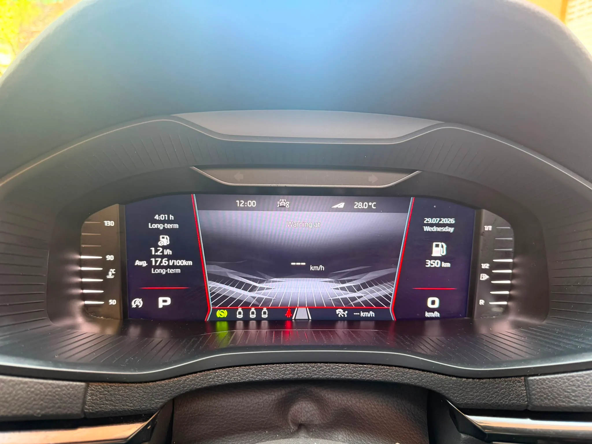 Škoda Karoq 1.5 TSI DSG ACT Sportline - foto 9