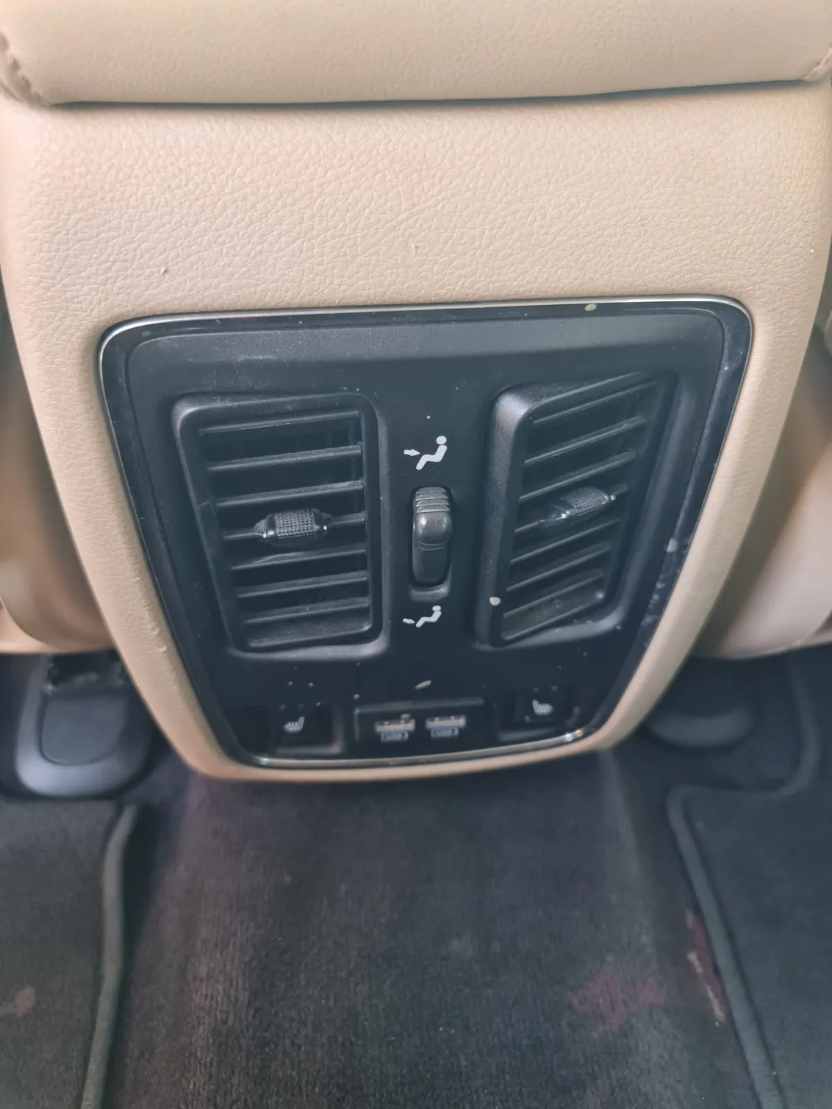 Jeep Grand Cherokee 3.6 limited - foto 13