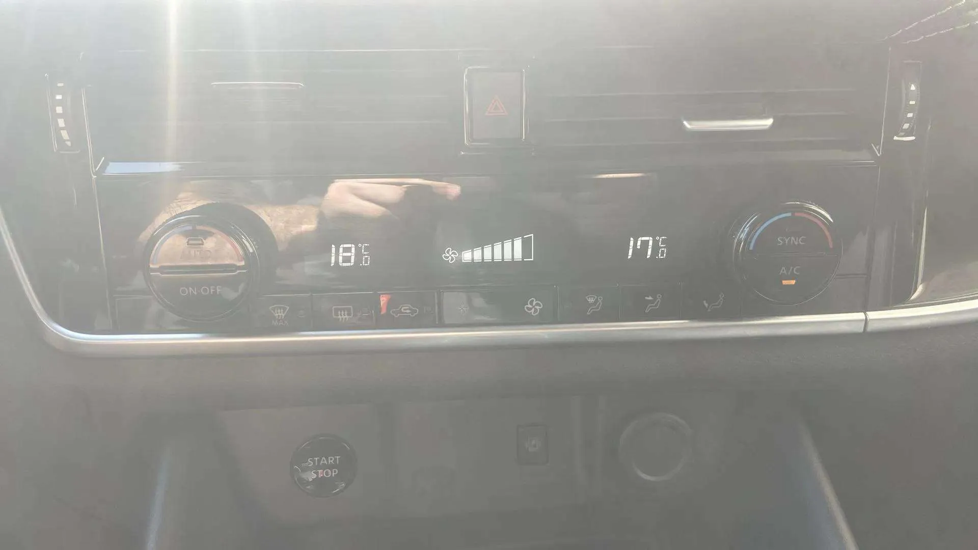 Nissan Qashqai E-POWER N-Connecta - foto 22